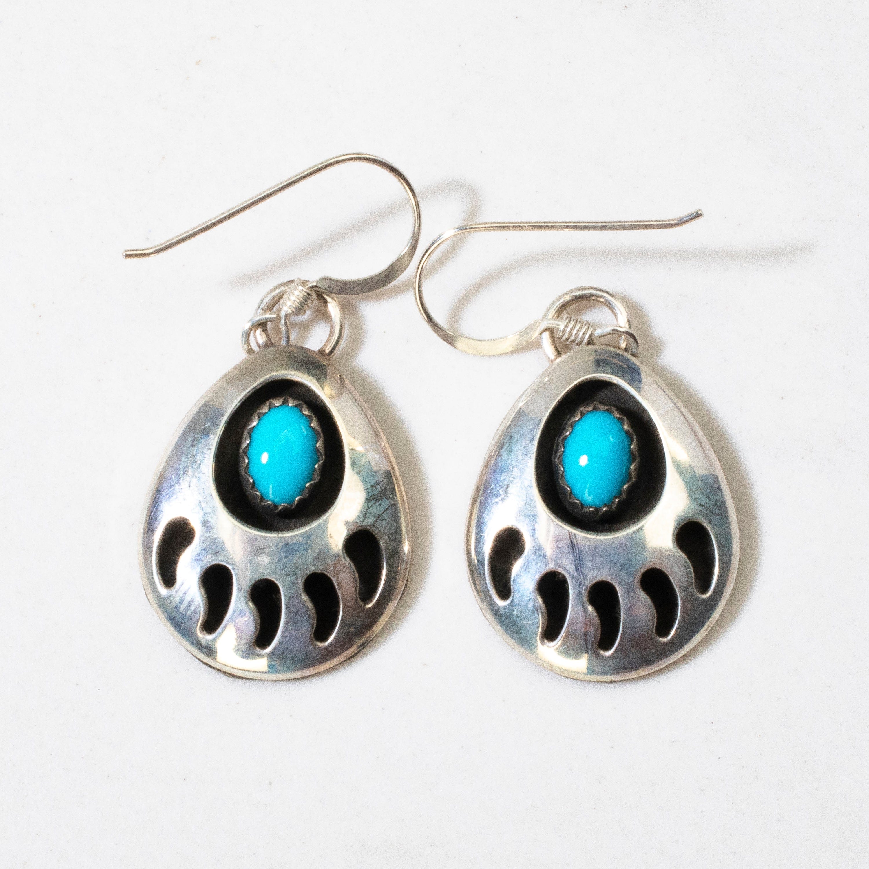 Kalifano Native American Jewelry Sleeping Beauty Turquoise Bear Paw Navajo USA Native American Made 925 Sterling Silver Earrings with French Hook NAE250.007