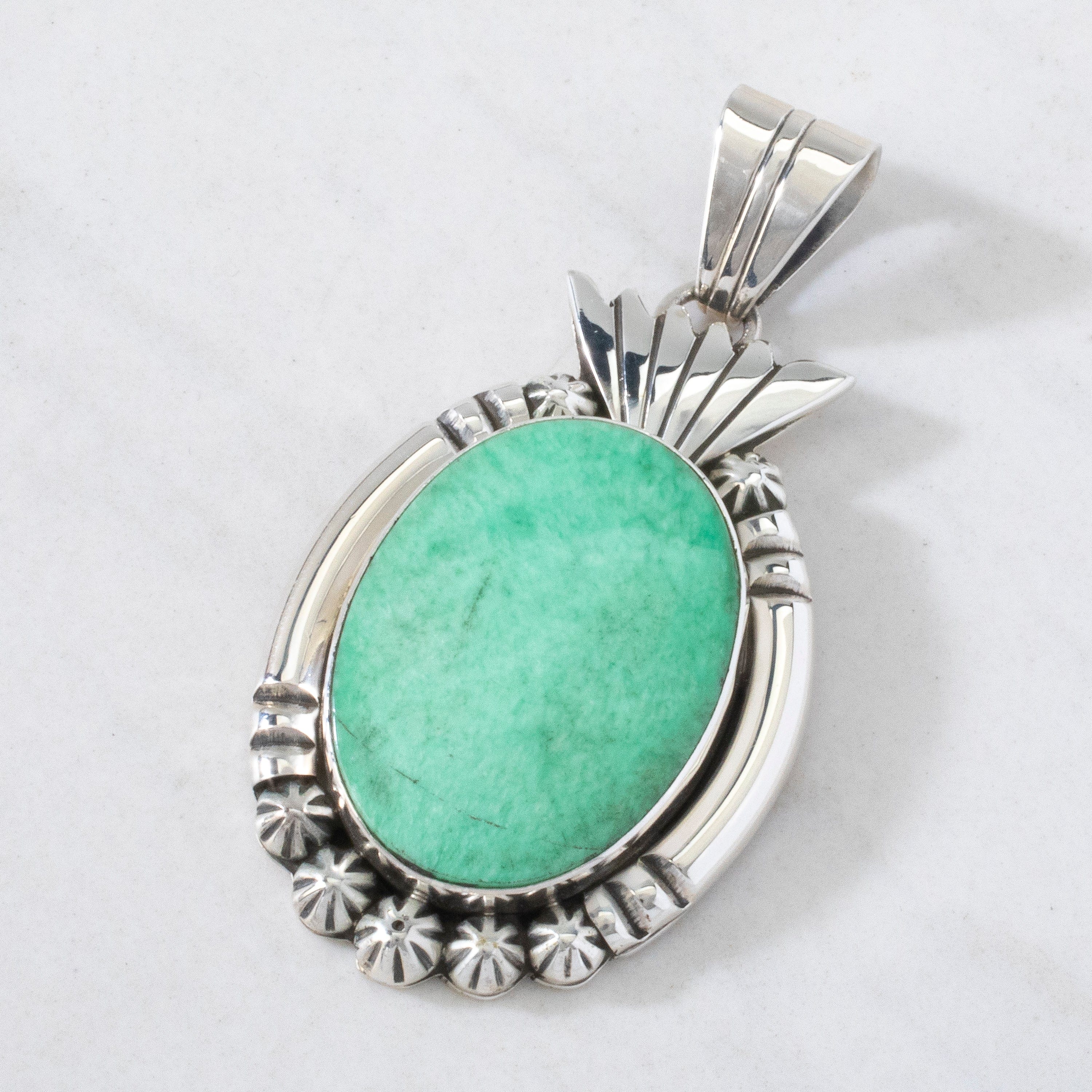 Kalifano Native American Jewelry Variscite USA Native American Made 925 Sterling Silver Pendant NAN800.019