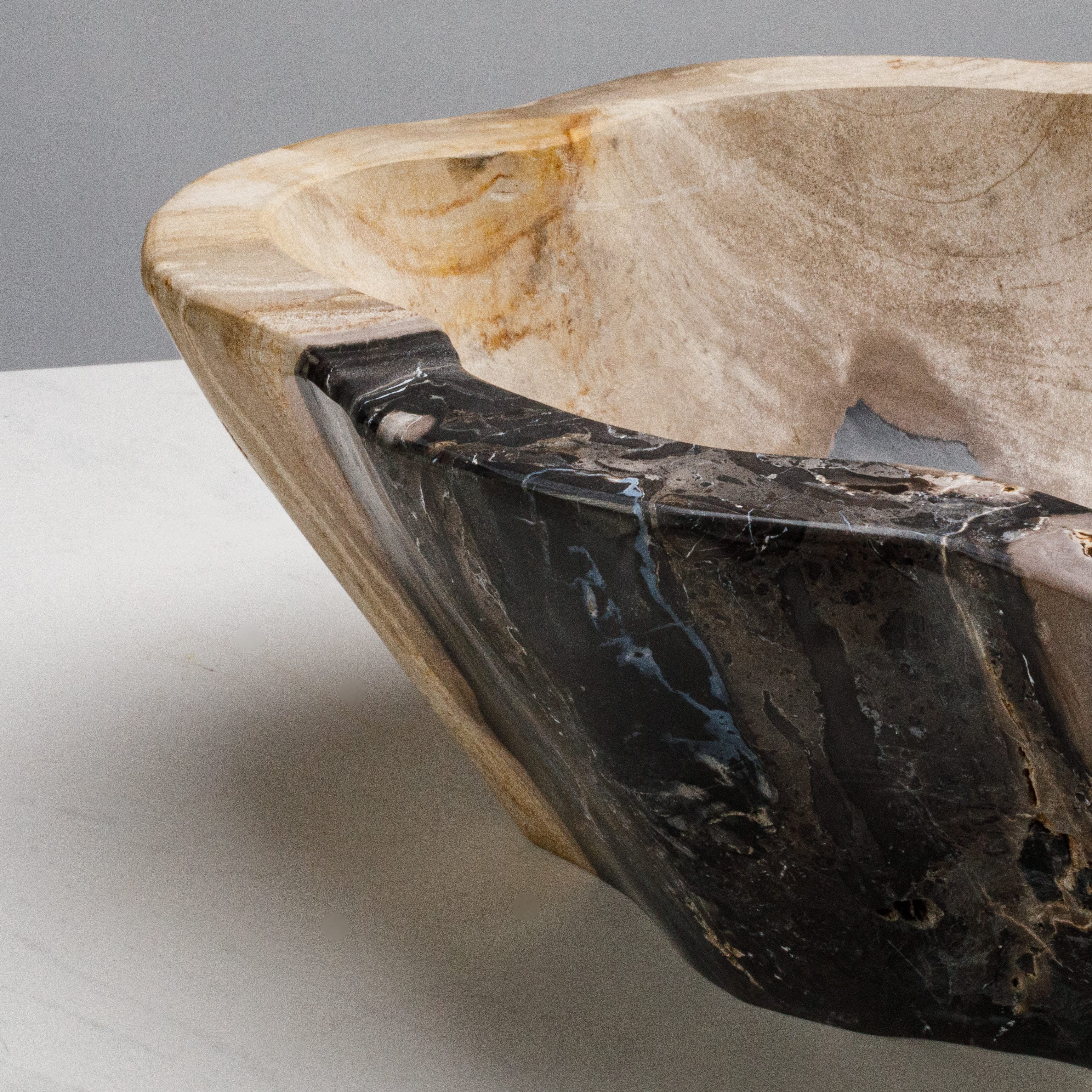 Kalifano Petrified Wood 24" Petrified Wood Flower Bowl PWBO3500-MIX