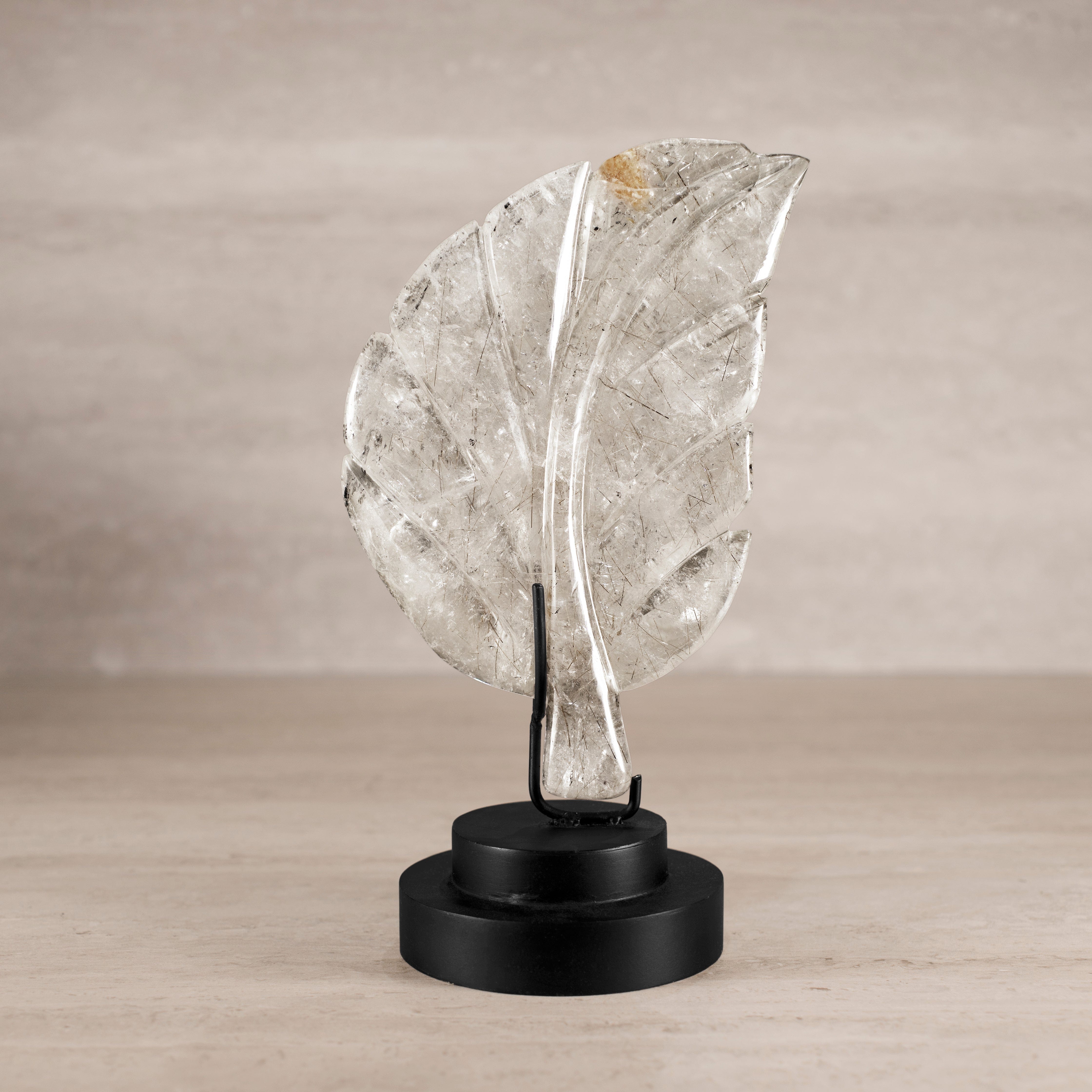 KALIFANO Quartz Natural Brazilian Quartz Leaf on Custom Stand - 11" / 1,100 g QZ19000.001