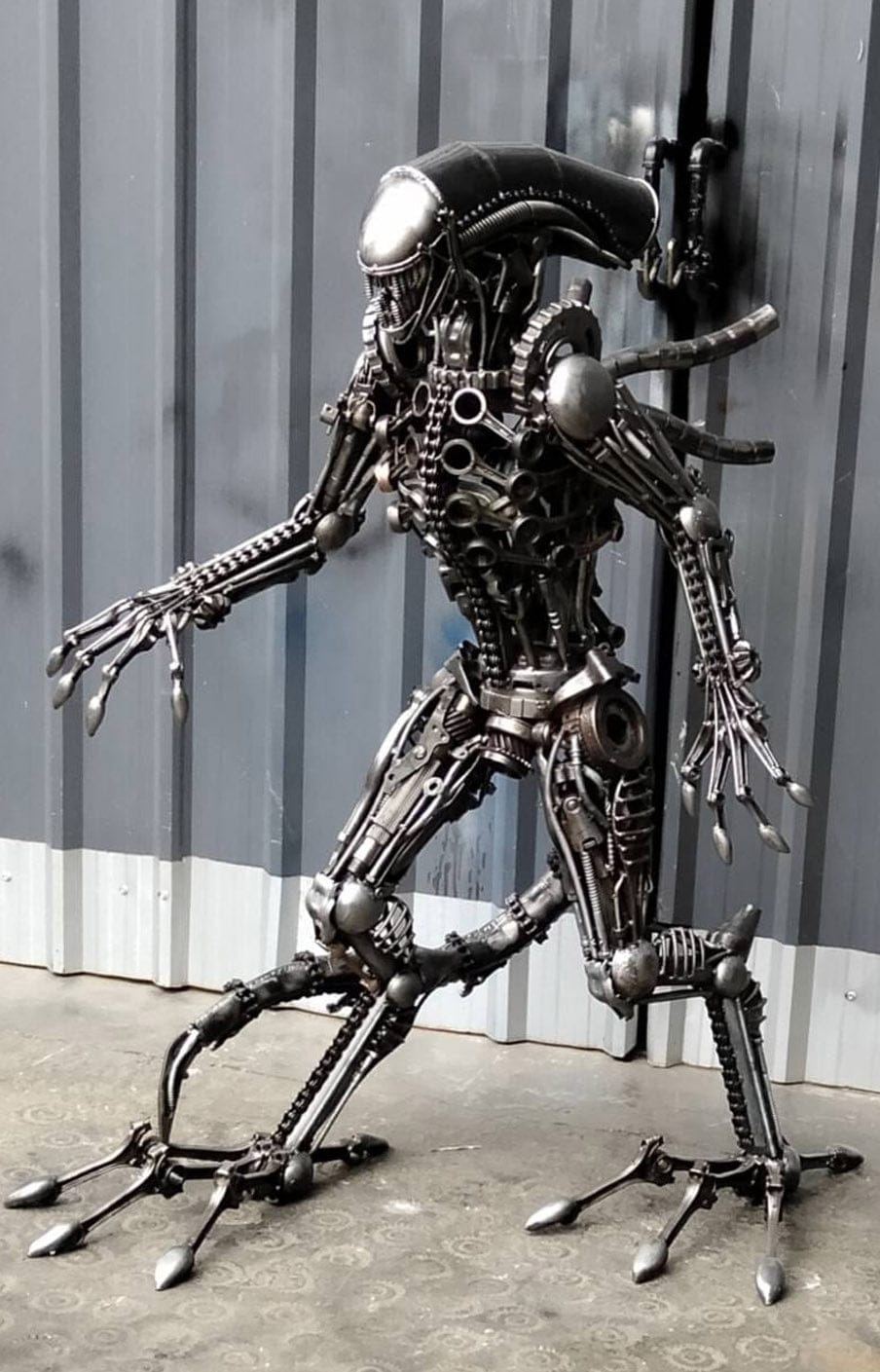 Kalifano Recycled Metal Art 55" Alien Inspired Recycled Metal Art Sculpture RMS-A140-S08