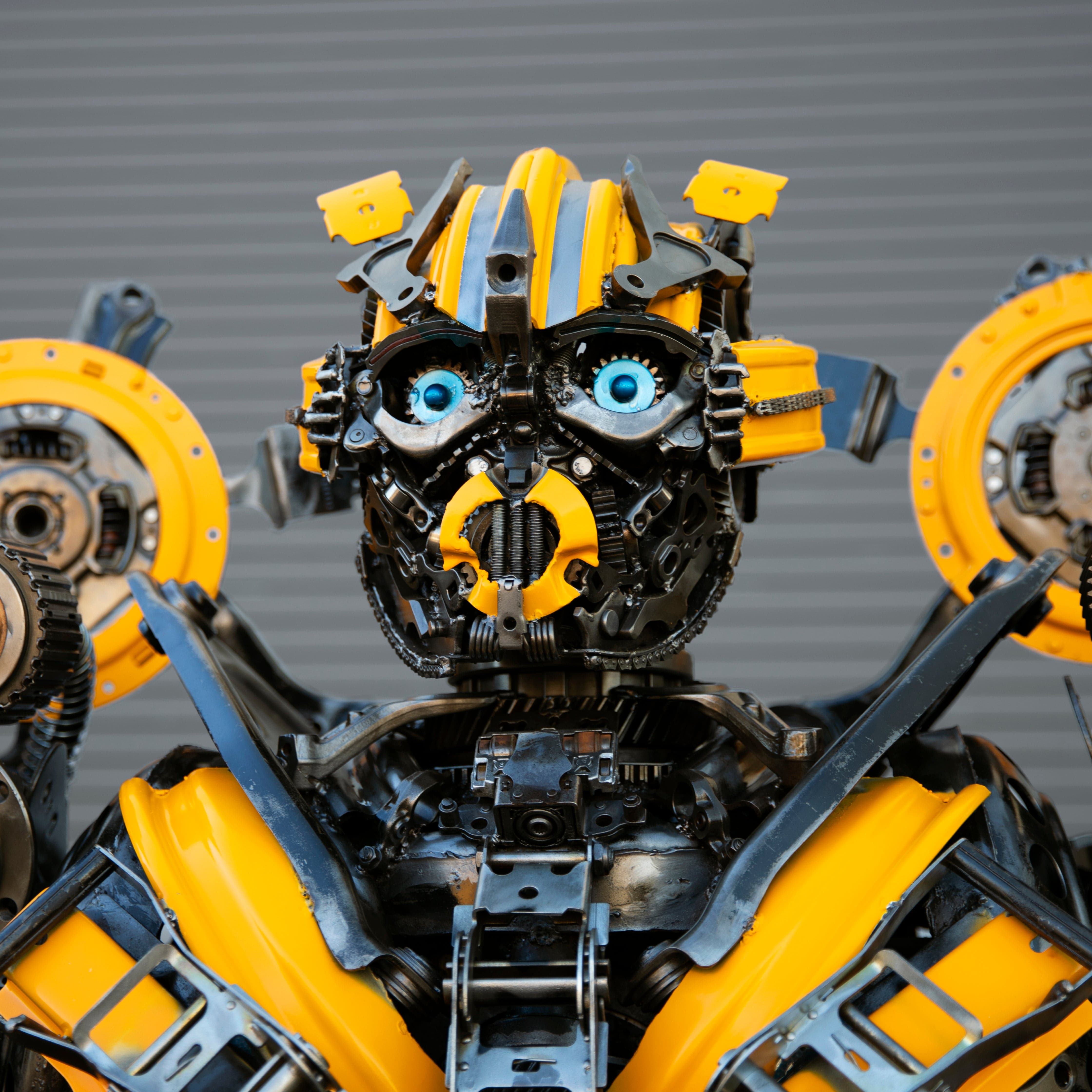 Kalifano Recycled Metal Art 79" Bumblebee Inspired Recycled Metal Art Sculpture RMS-BB200-S38