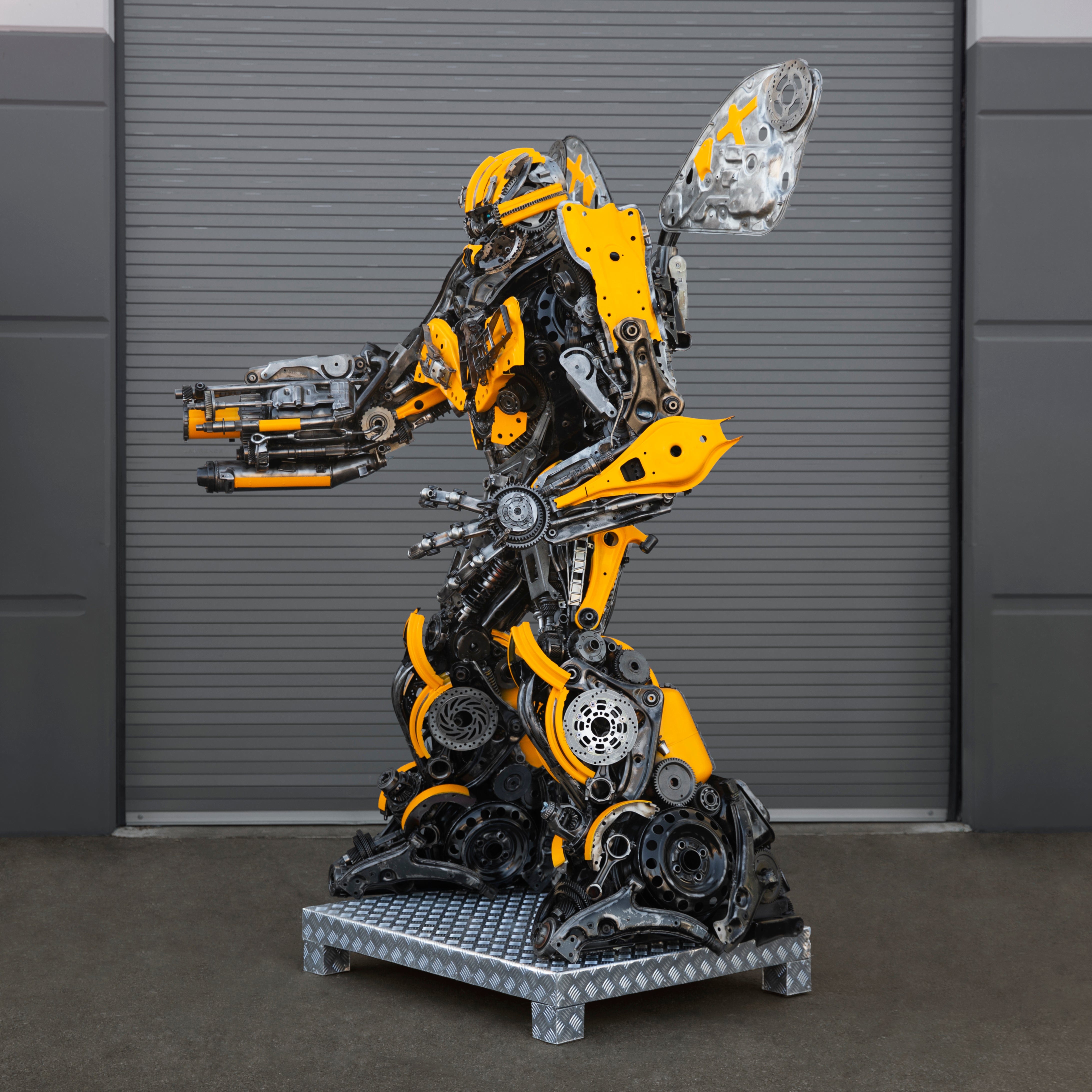 Kalifano Recycled Metal Art 91" Bumblebee Inspired Recycled Metal Art Sculpture RMS-BB230-S69