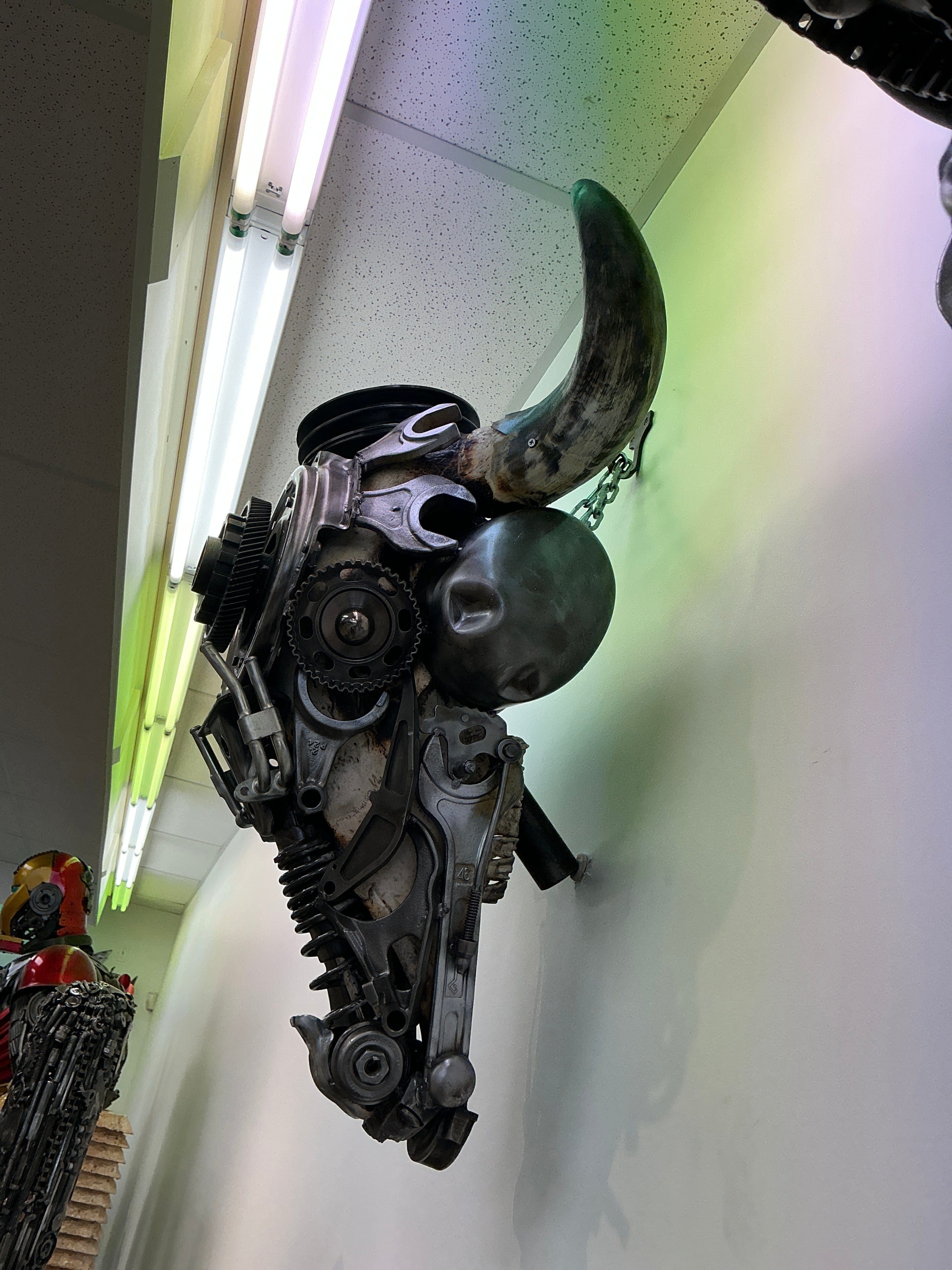 Kalifano Recycled Metal Art Bull Skull Recycled Metal Art Sculpture RMS-BSK-S161