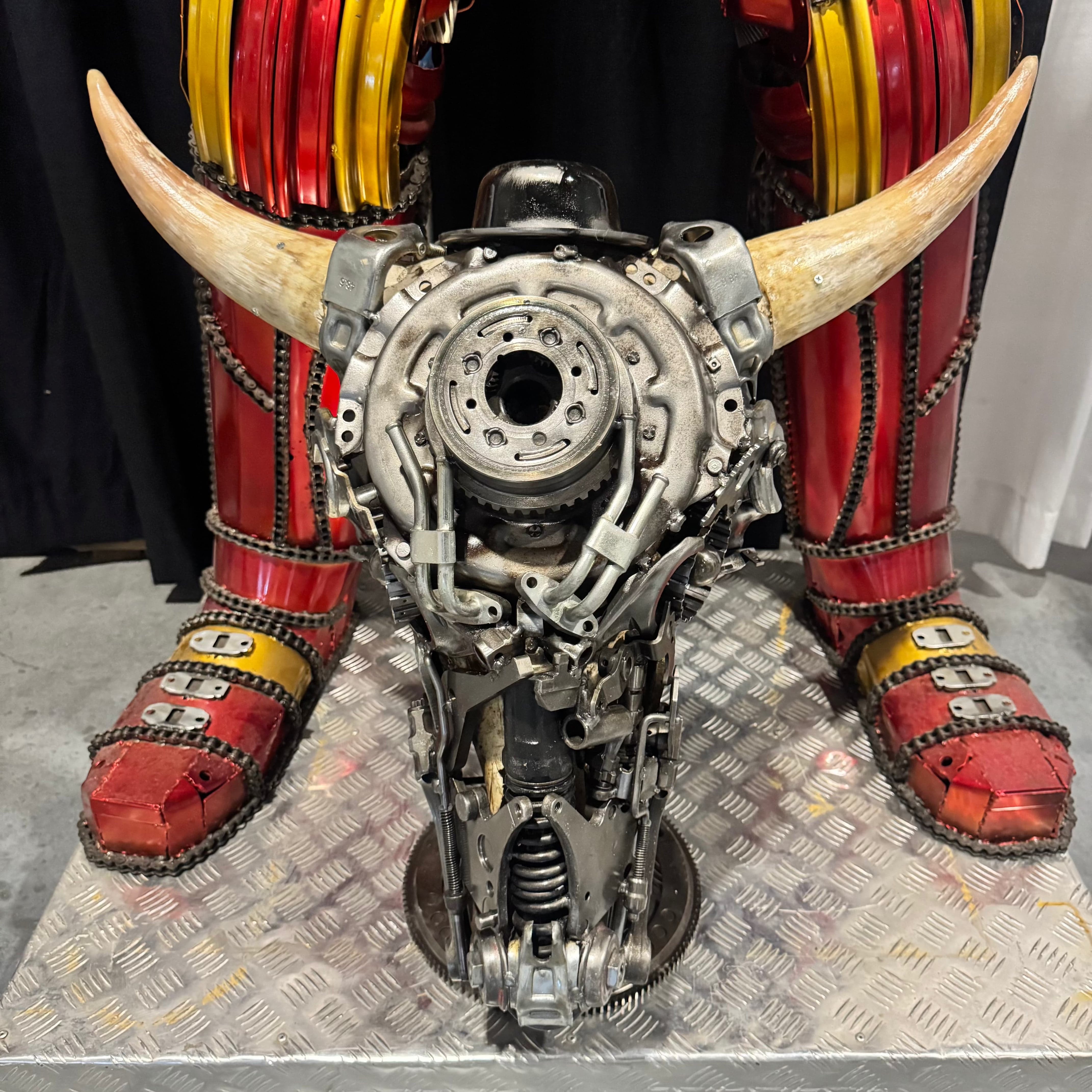 Kalifano Recycled Metal Art Bull Skull Recycled Metal Art Sculpture RMS-BSK-S169