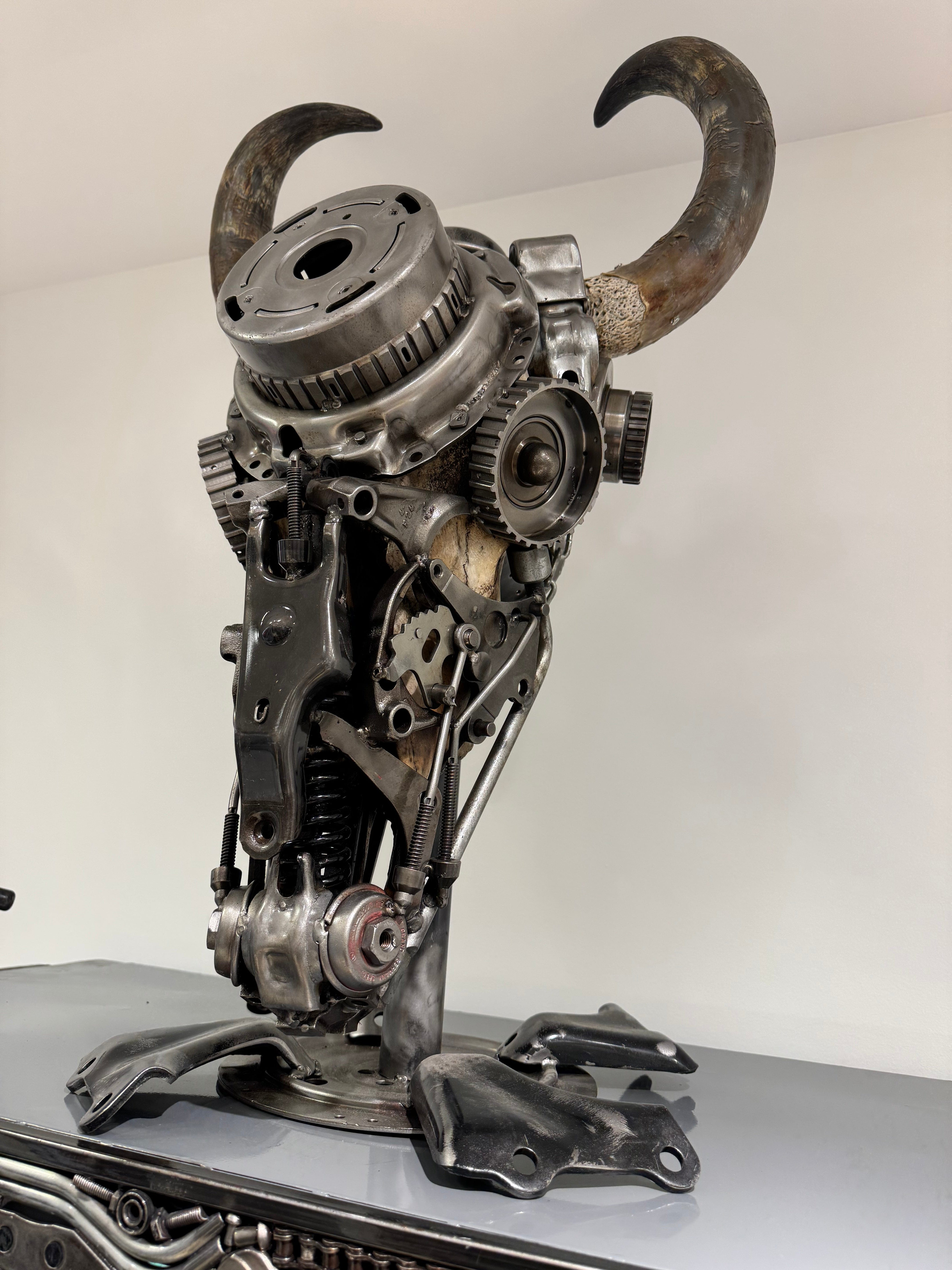 Kalifano Recycled Metal Art Bull Skull Recycled Metal Art Sculpture RMS-BSK-S214