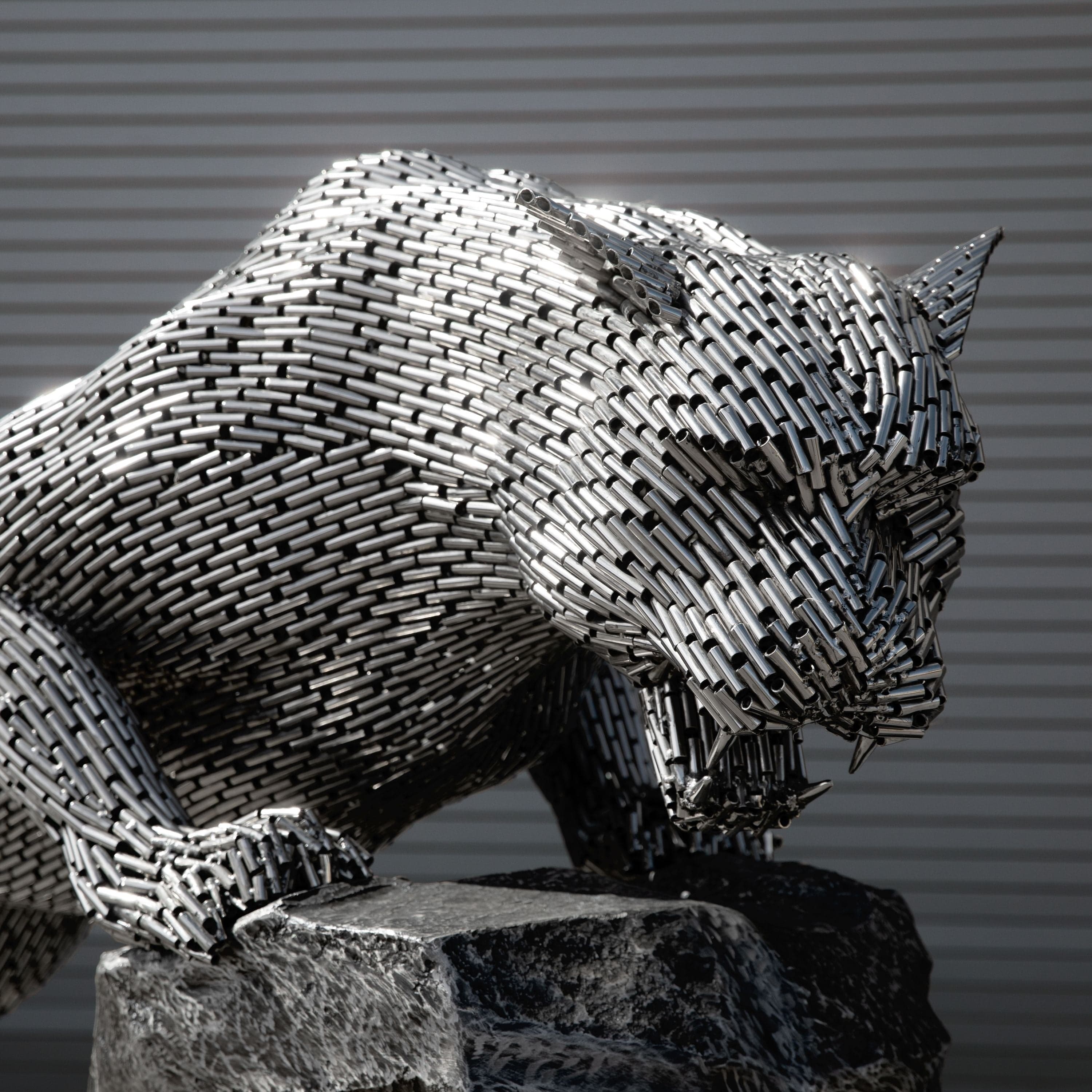 Kalifano Recycled Metal Art Pouncing Panther Stainless Steel Pipe Sculpture with Aluminum Base SSS-P212