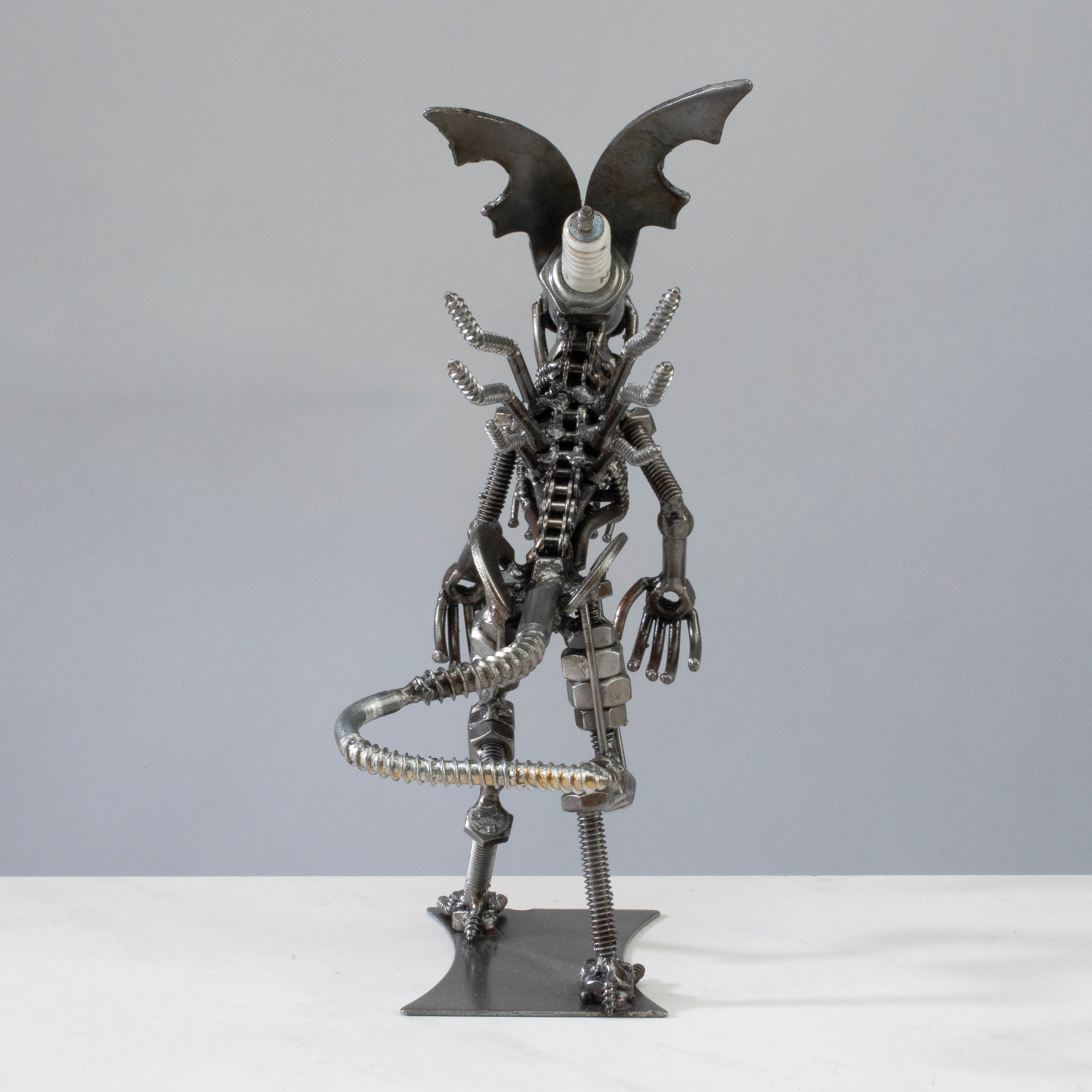 Kalifano Recycled Metal Art Queen Alien Inspired Recycled Metal Sculpture RMS-300QA-N