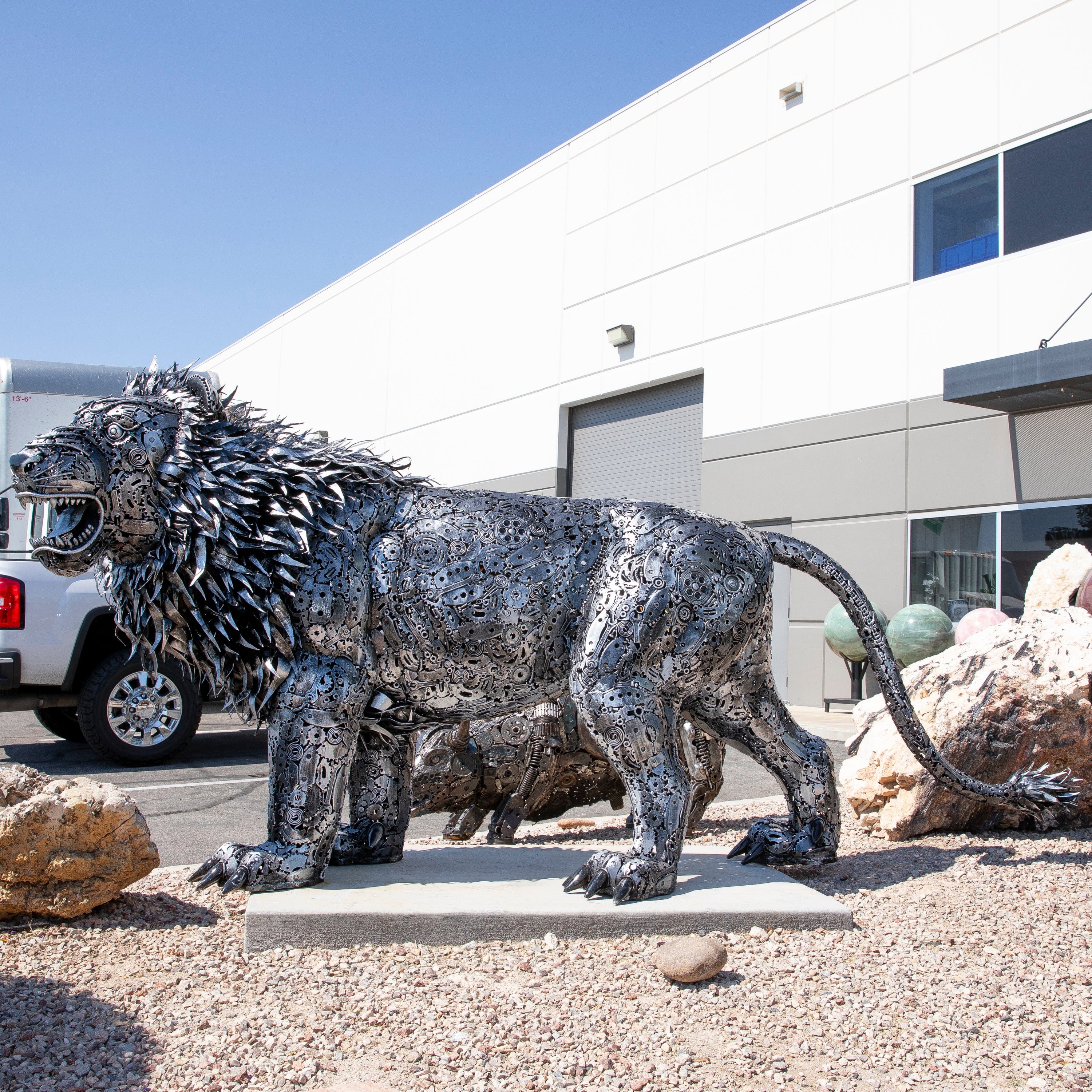 Kalifano Recycled Metal Art Roaring Lion Recycled Metal Sculpture RMS-LION250-P