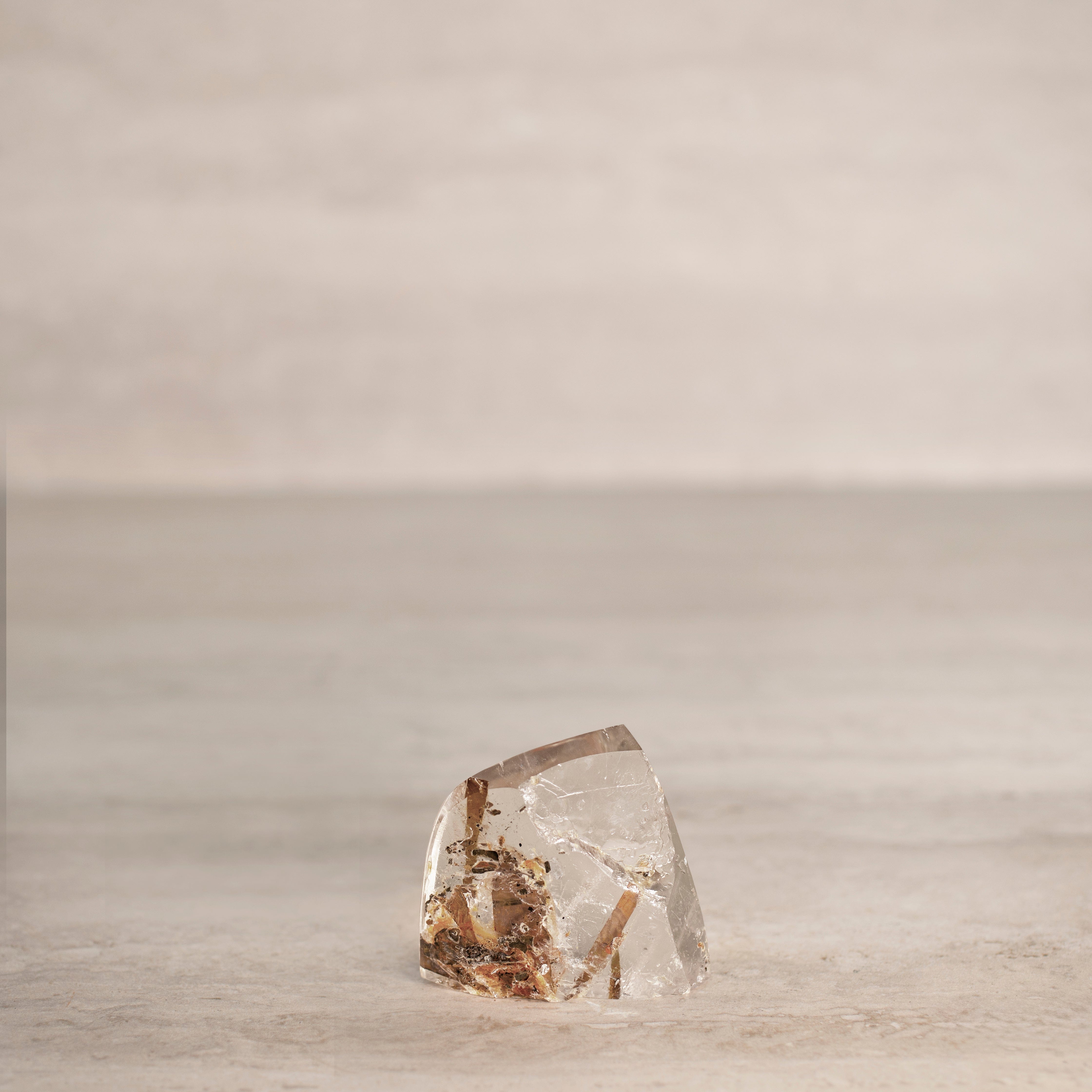 KALIFANO Rutilated Smoky Quartz Natural Brazilian Rutilated Smoky Quartz Specimen - 2.75" / 160 grams RTQ6000.002