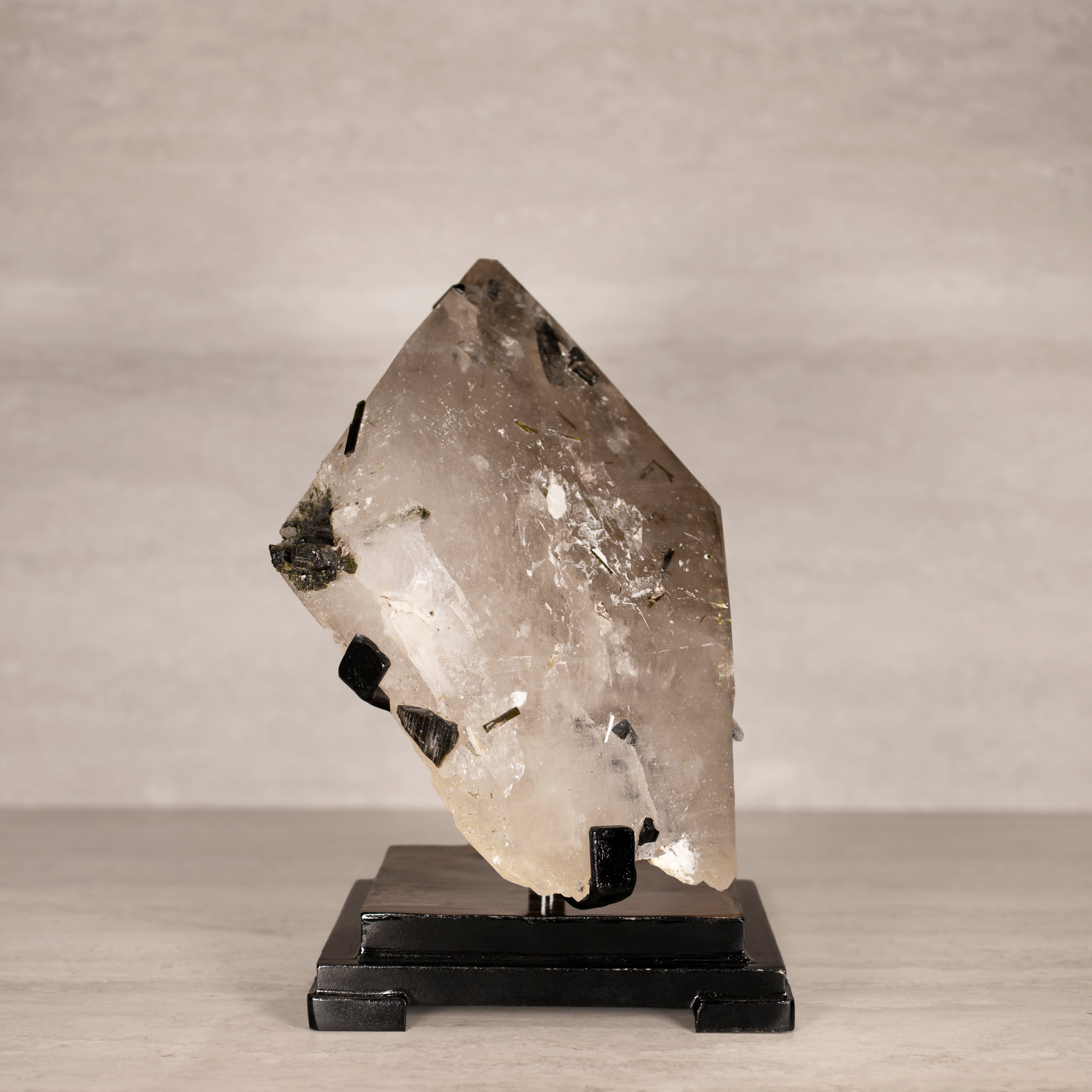 Kalifano Smoky Quartz Natural Brazilian Tourmaline in Smoky Quartz on Custom Stand - 12.5" / 23 lbs SQ125000.001