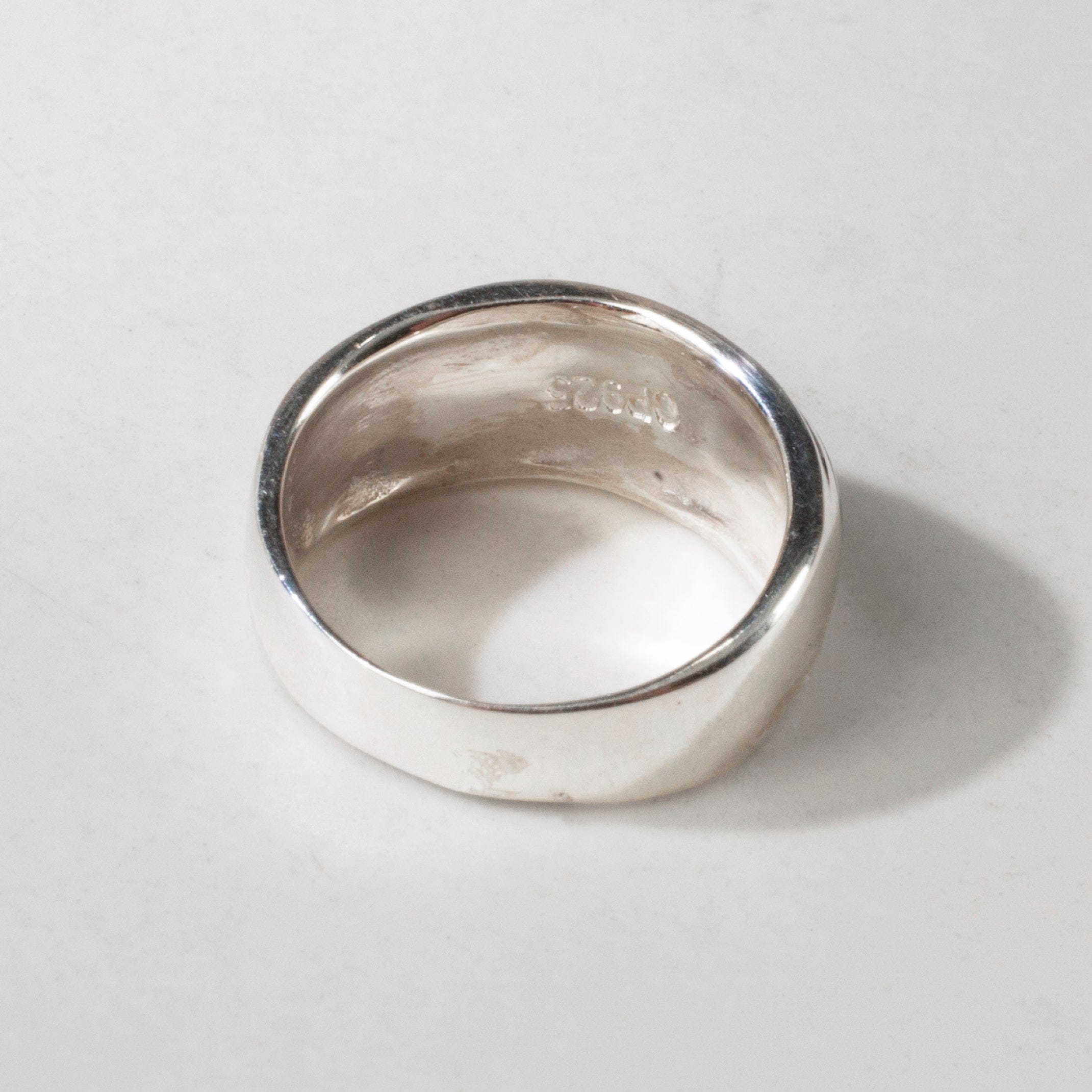 Kalifano Southwest Silver Jewelry Black Onyx 925 Sterling Silver Ring Handmade with Laboratory Opal Accent