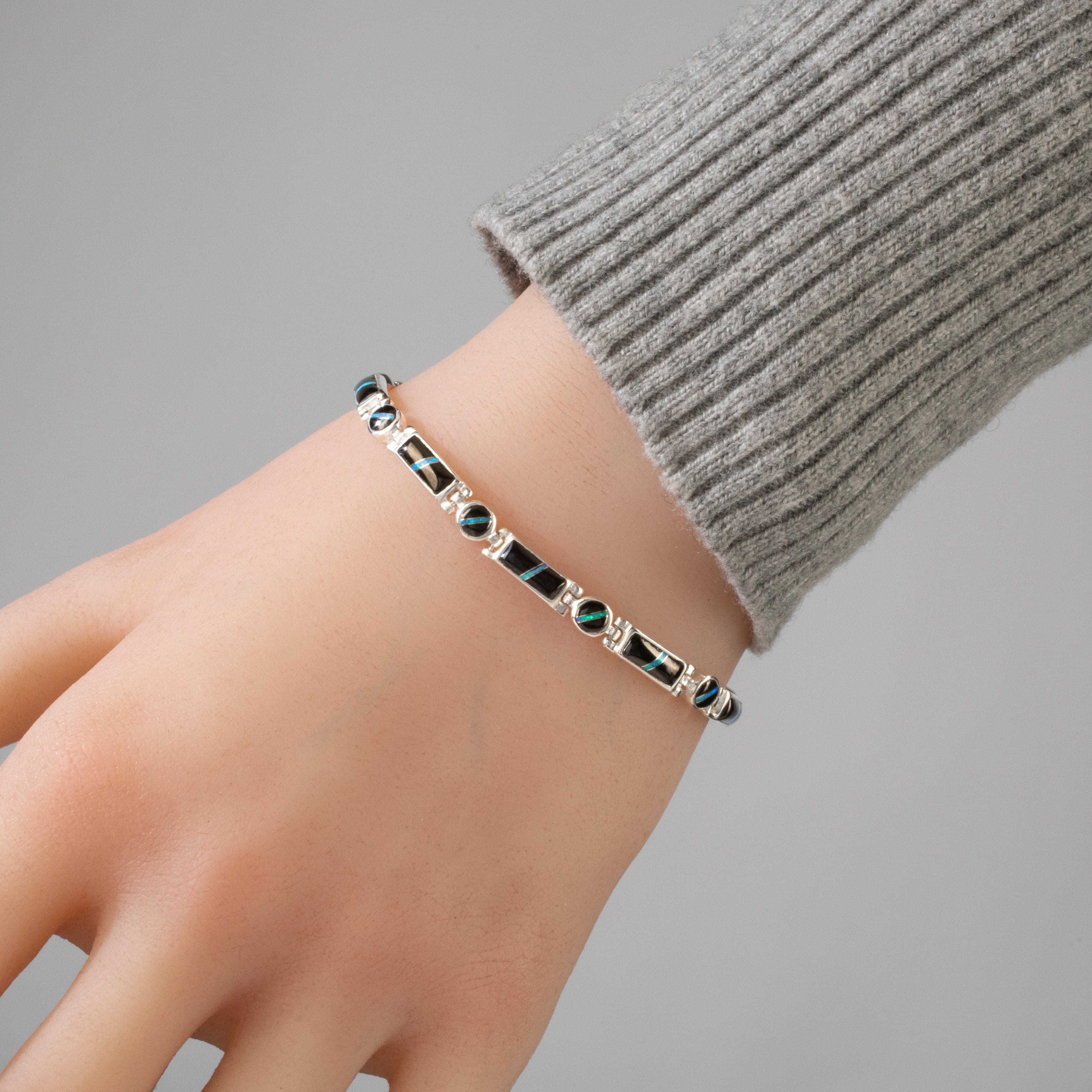 Kalifano Southwest Silver Jewelry Black Onyx 925 Sterling Silver USA Handmade Bracelet NMB.0218.BO