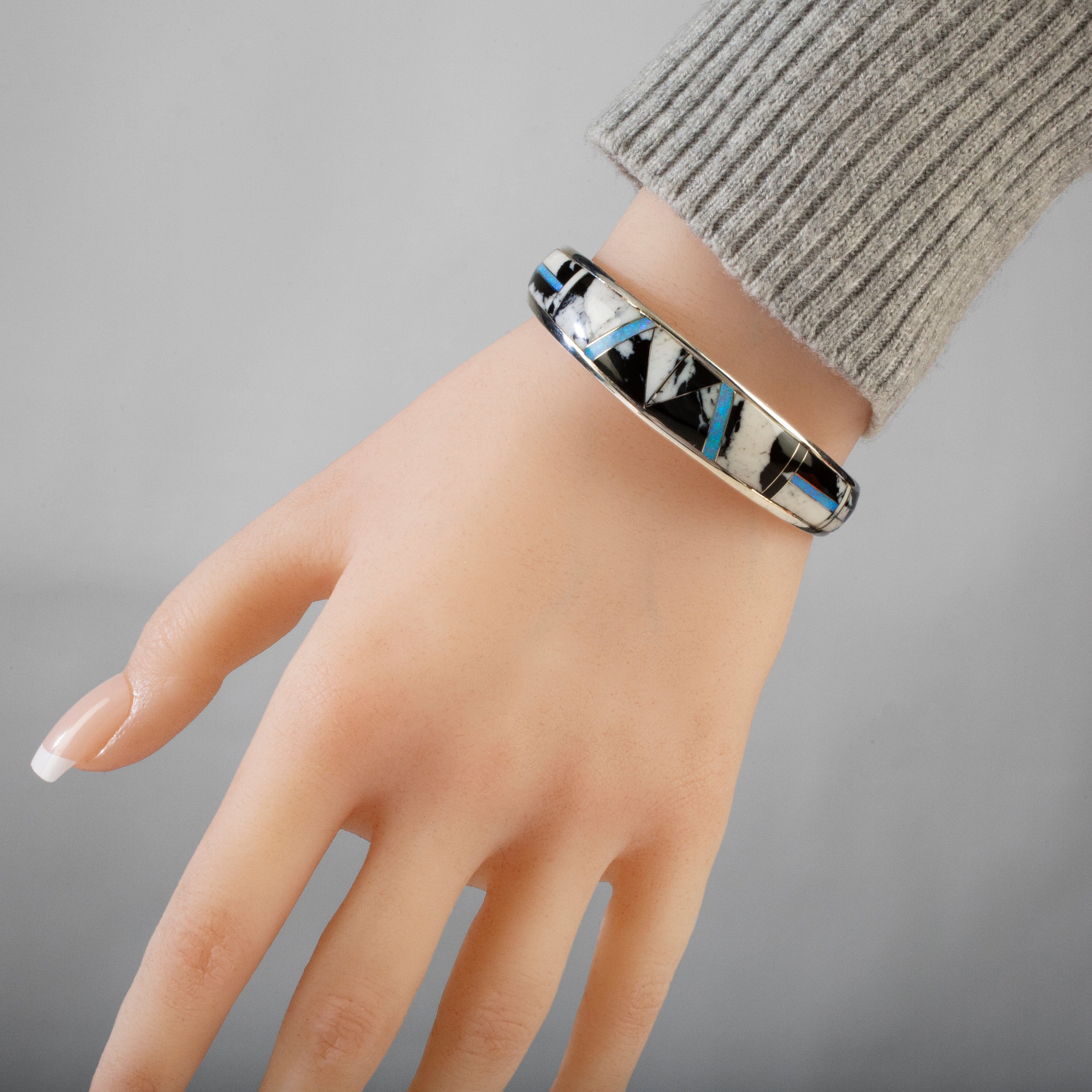 Kalifano Southwest Silver Jewelry White Buffalo & Opal USA Handmade 925 Sterling Silver Cuff NMB.0691L.WB