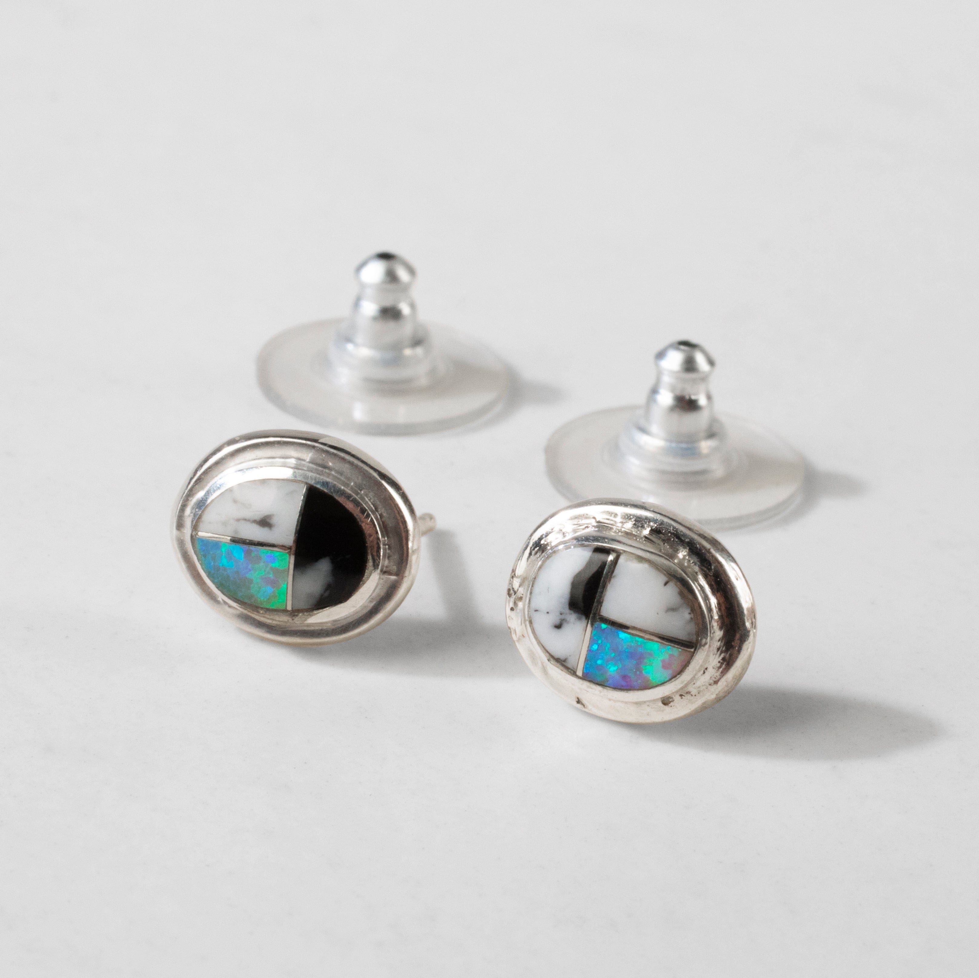 Kalifano Southwest Silver Jewelry White Buffalo Oval 925 Sterling Silver USA Handmade Earring with Stud Backing NME.0381.WB