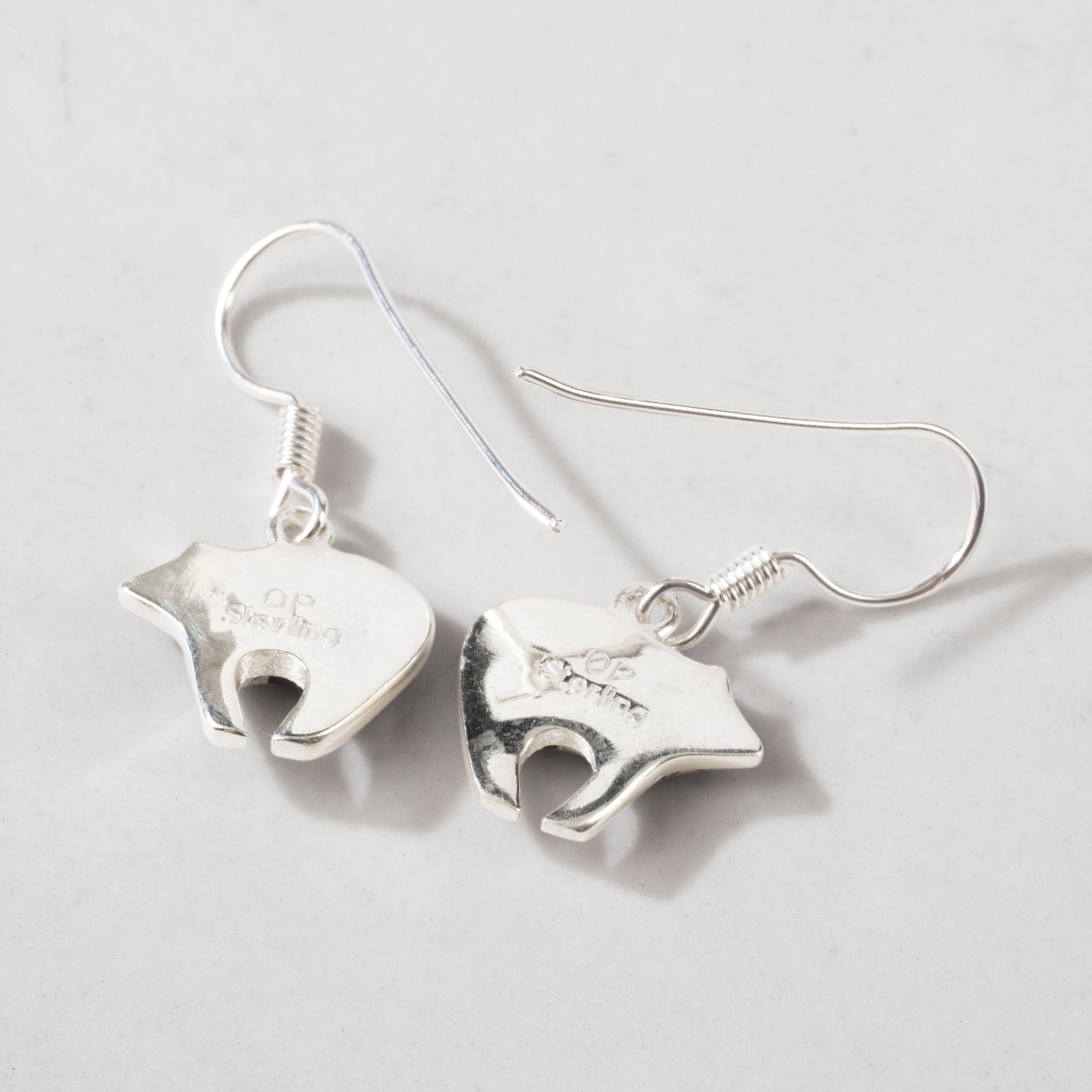 Kalifano Southwest Silver Jewelry White Buffalo Turquoise Bear 925 Sterling Silver USA Handmade Earring with French Hook NME.2116.WB