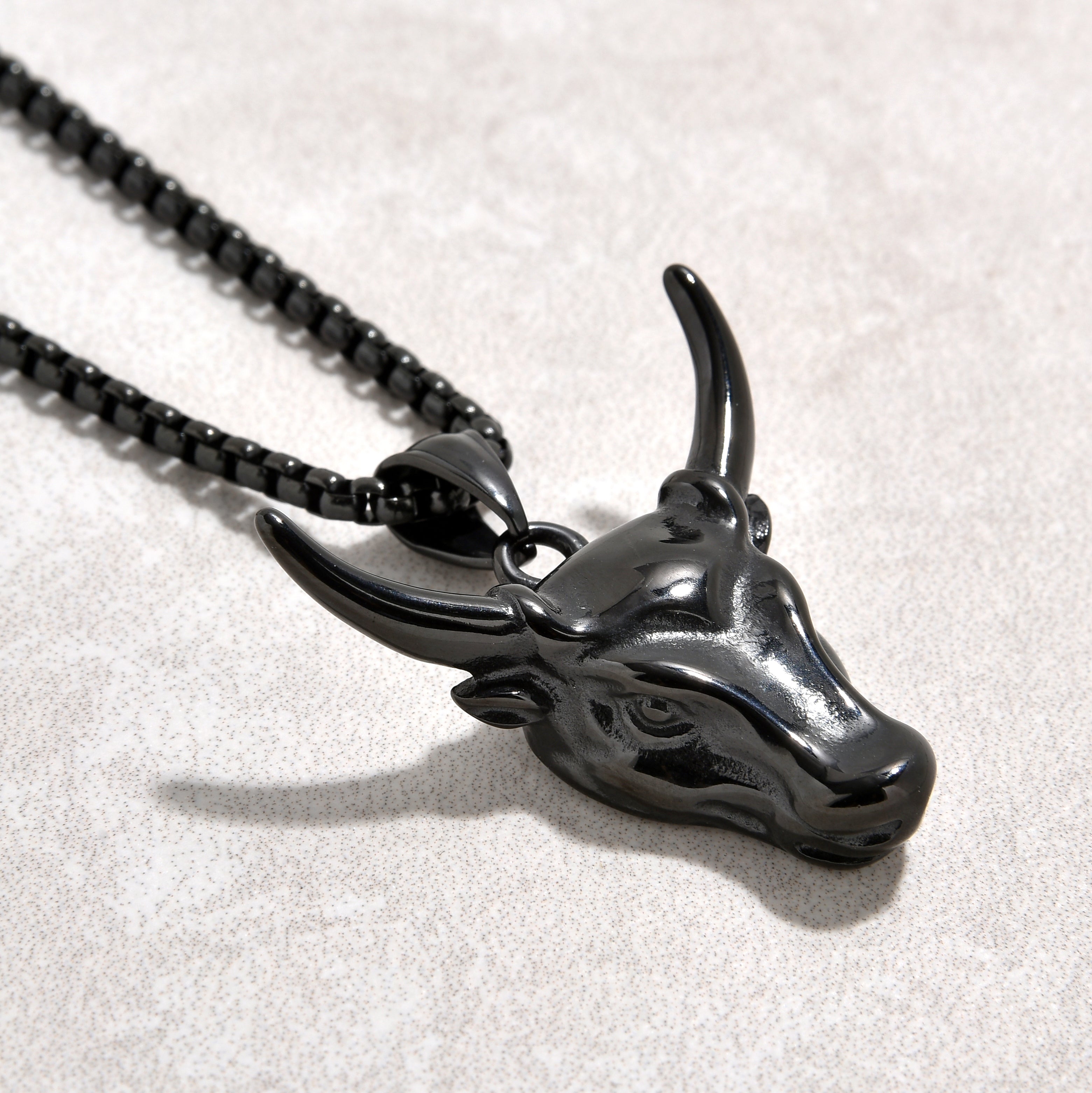 Kalifano Steel Hearts Jewelry Black Gun Metal Bull Head Steel Hearts Necklace SHN517-B