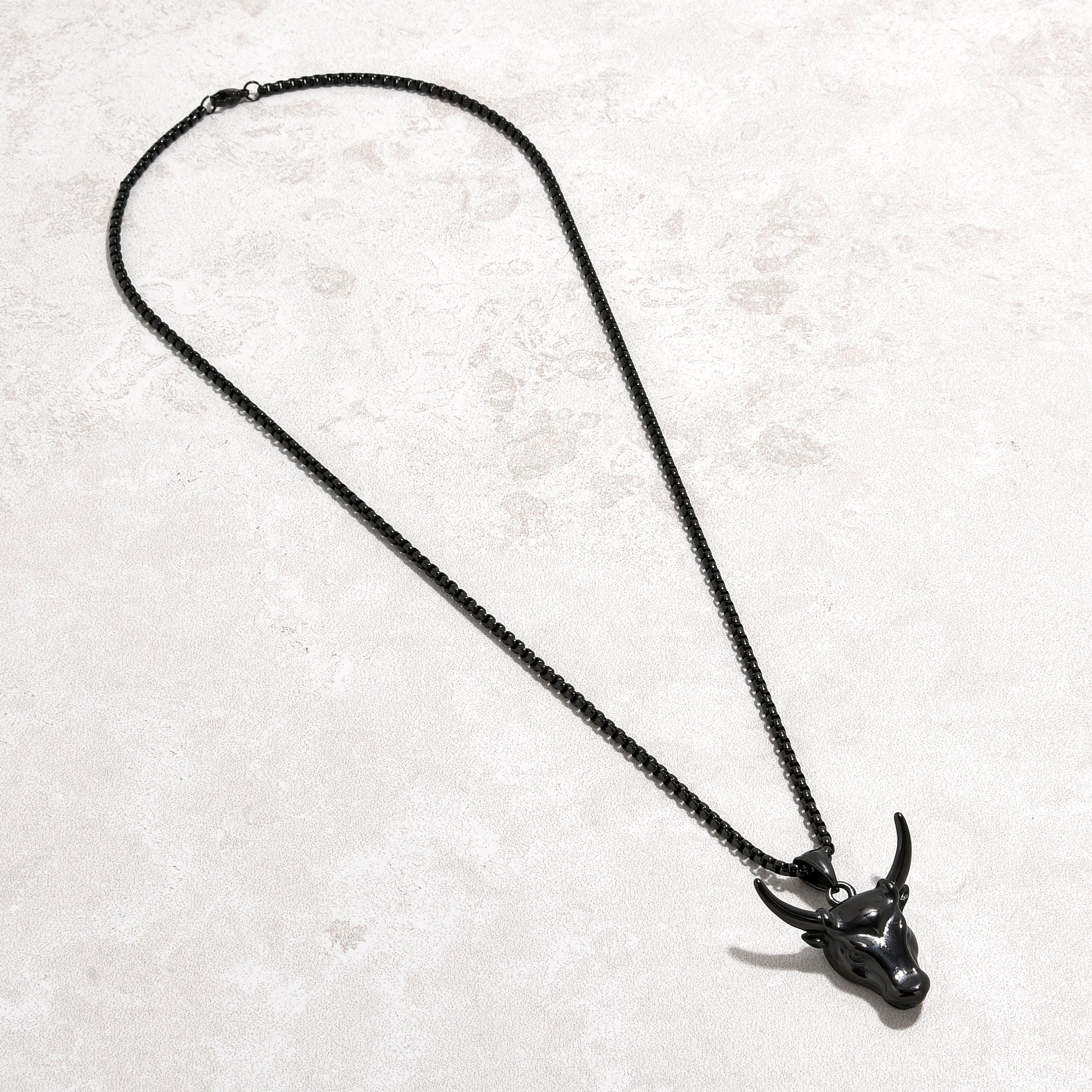 Kalifano Steel Hearts Jewelry Black Gun Metal Bull Head Steel Hearts Necklace SHN517-B