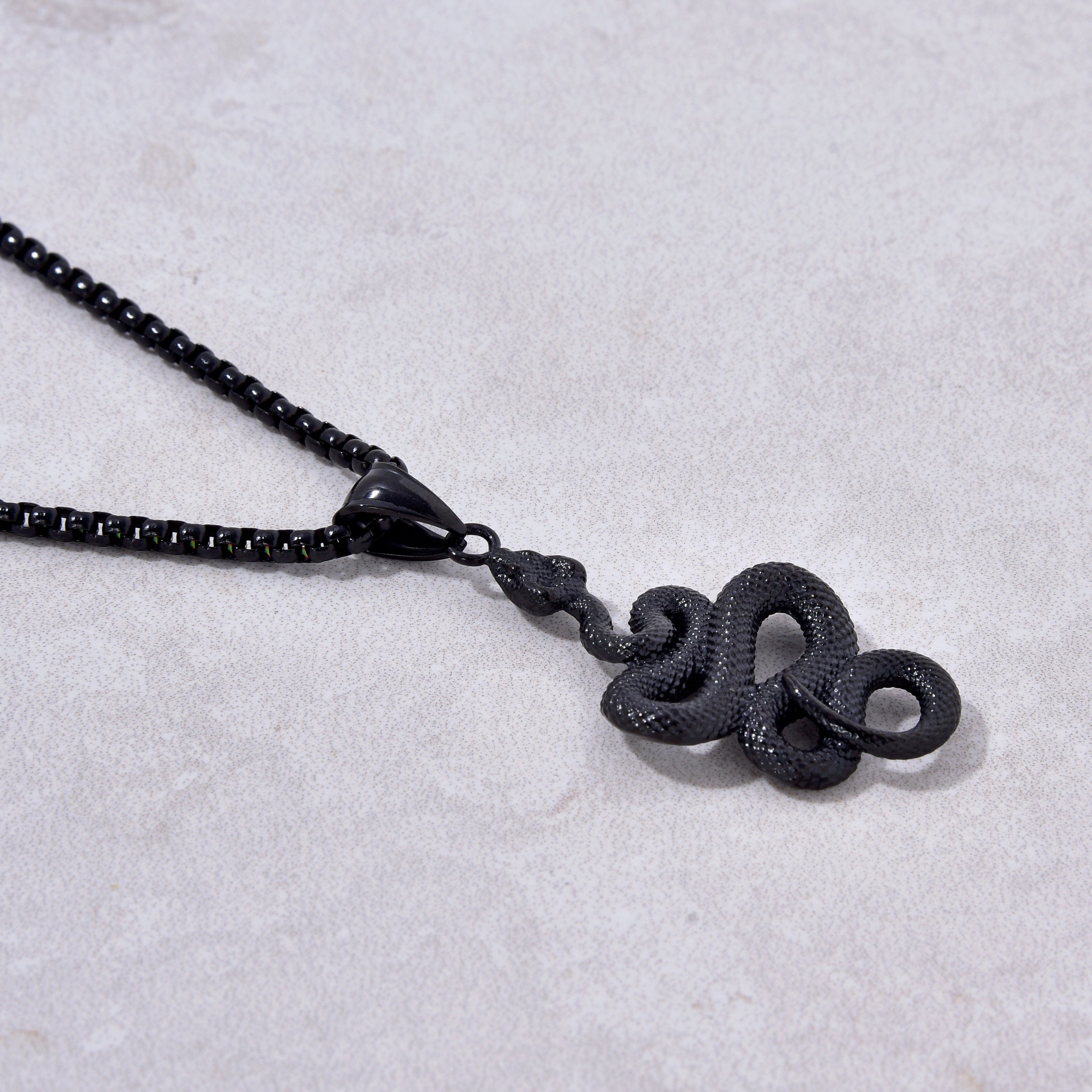 Kalifano Steel Hearts Jewelry Black Gun Metal Steel Hearts Necklace SHN535-B