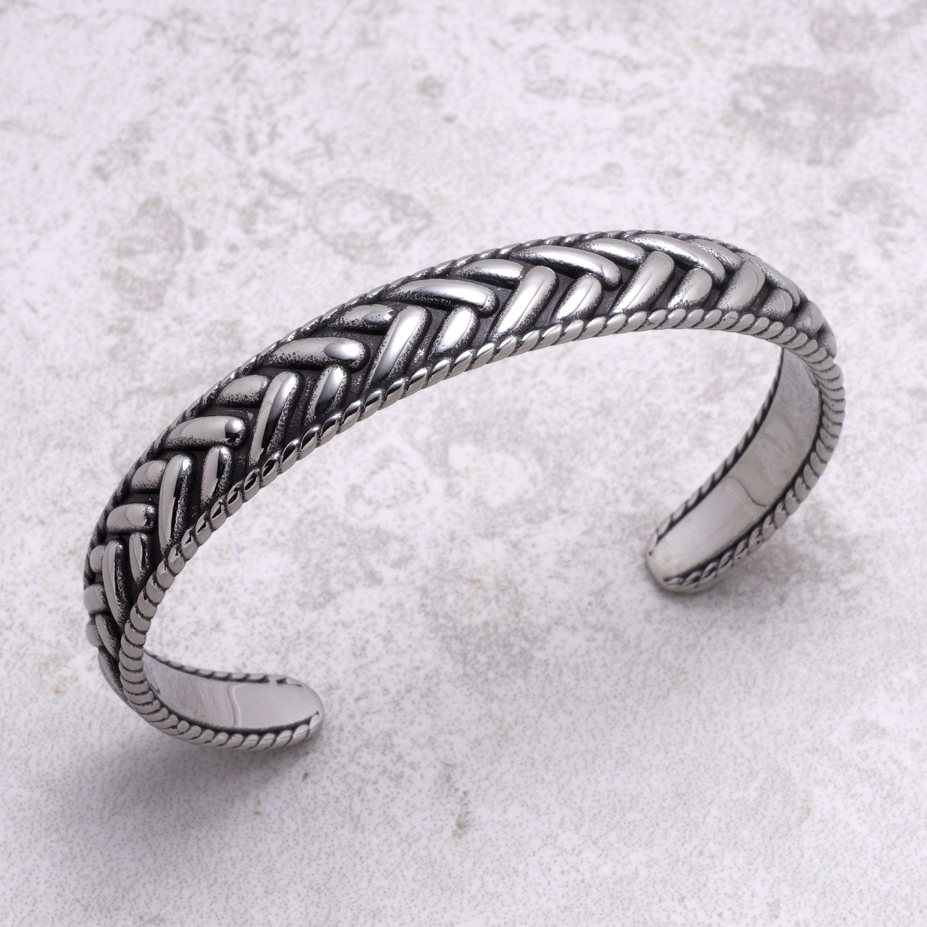 Kalifano Steel Hearts Jewelry French Woven Steel Hearts Cuff SHC004-S