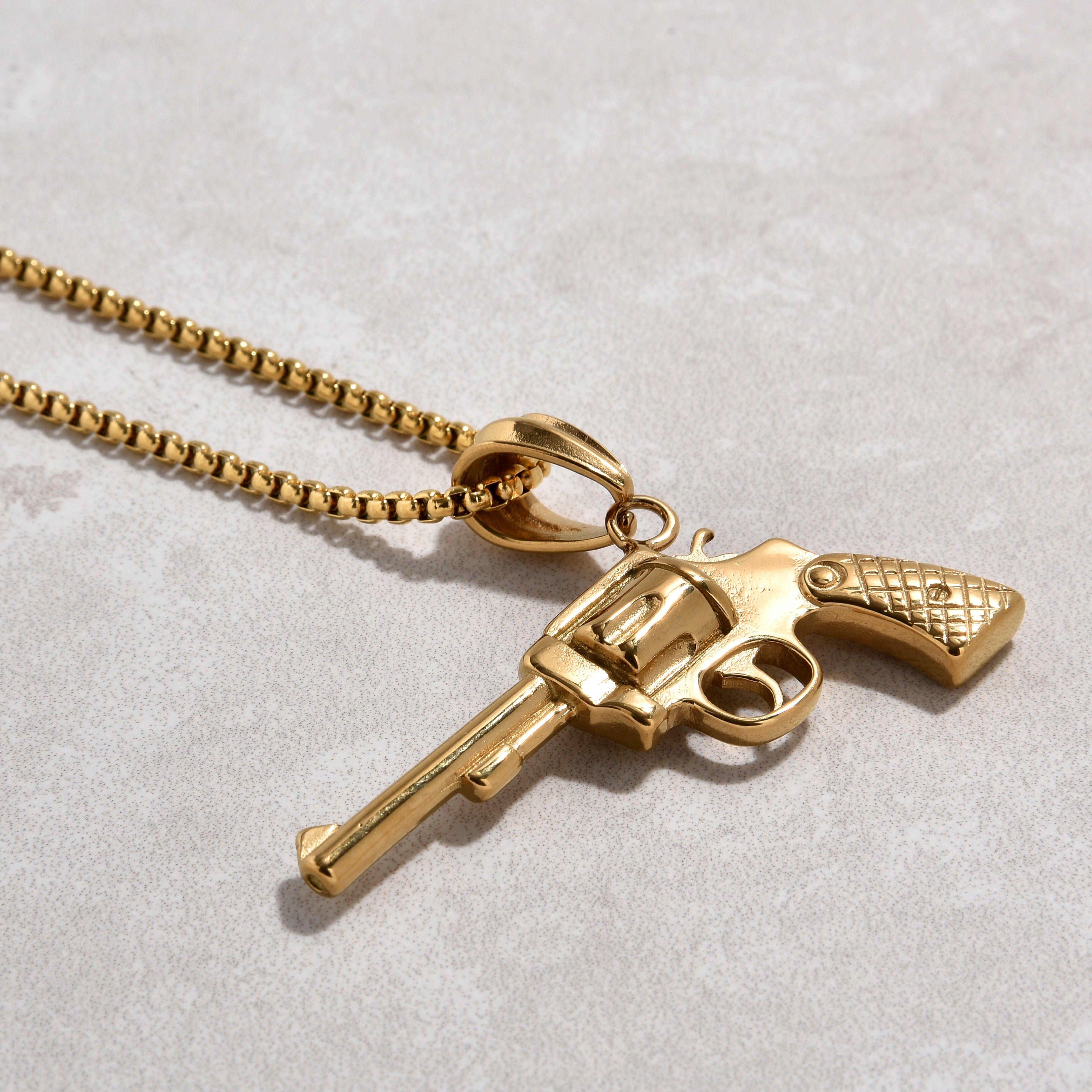 Kalifano Steel Hearts Jewelry Gold Revolver gun Steel Hearts Necklace SHN524-G