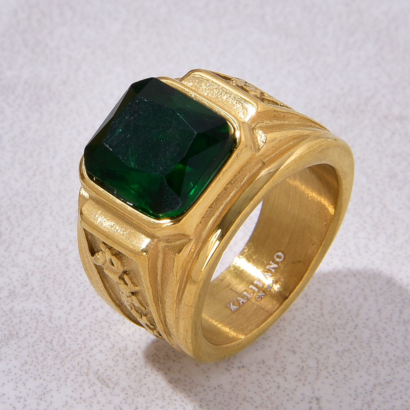 Kalifano Steel Hearts Jewelry Gold Viking Dragon syn Emerald Steel Hearts Ring