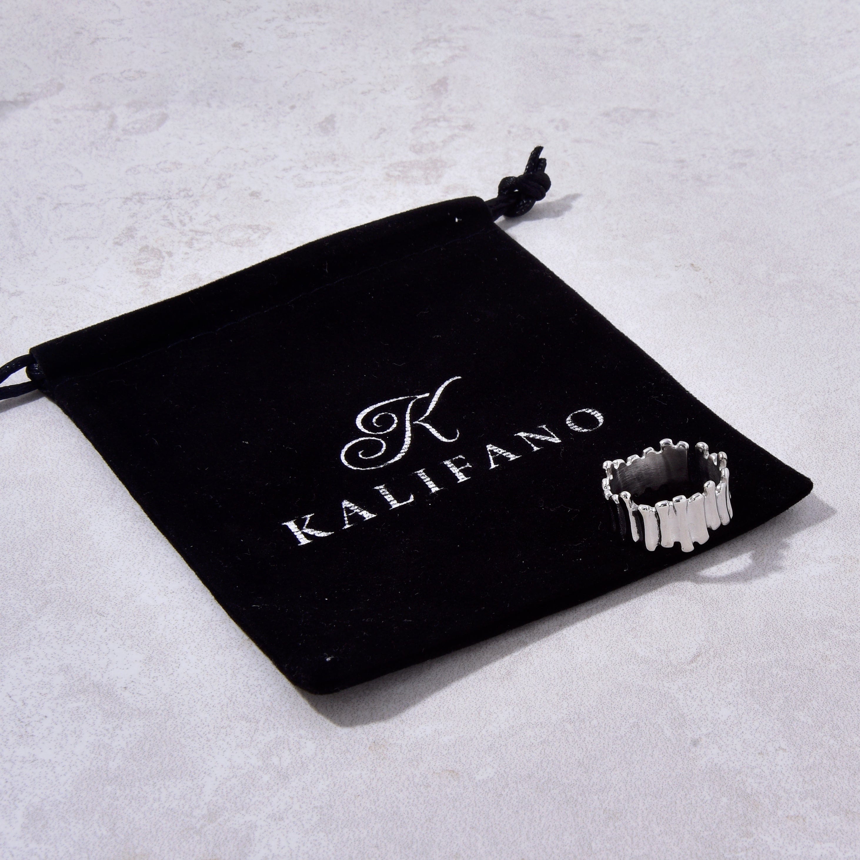 Kalifano Steel Hearts Jewelry Silver Barrier Steel Hearts Ring