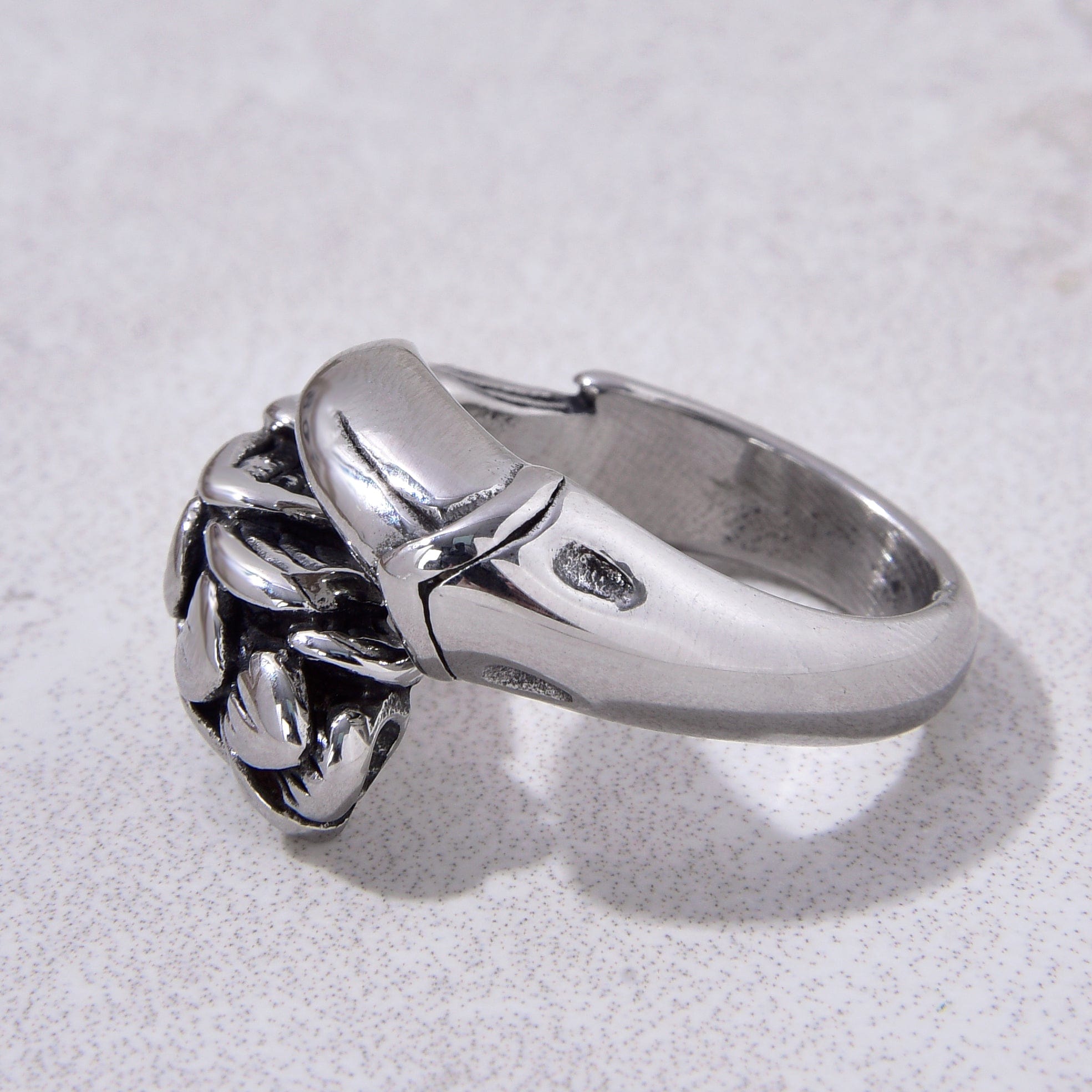 Kalifano Steel Hearts Jewelry Silver Claw Steel Hearts Ring