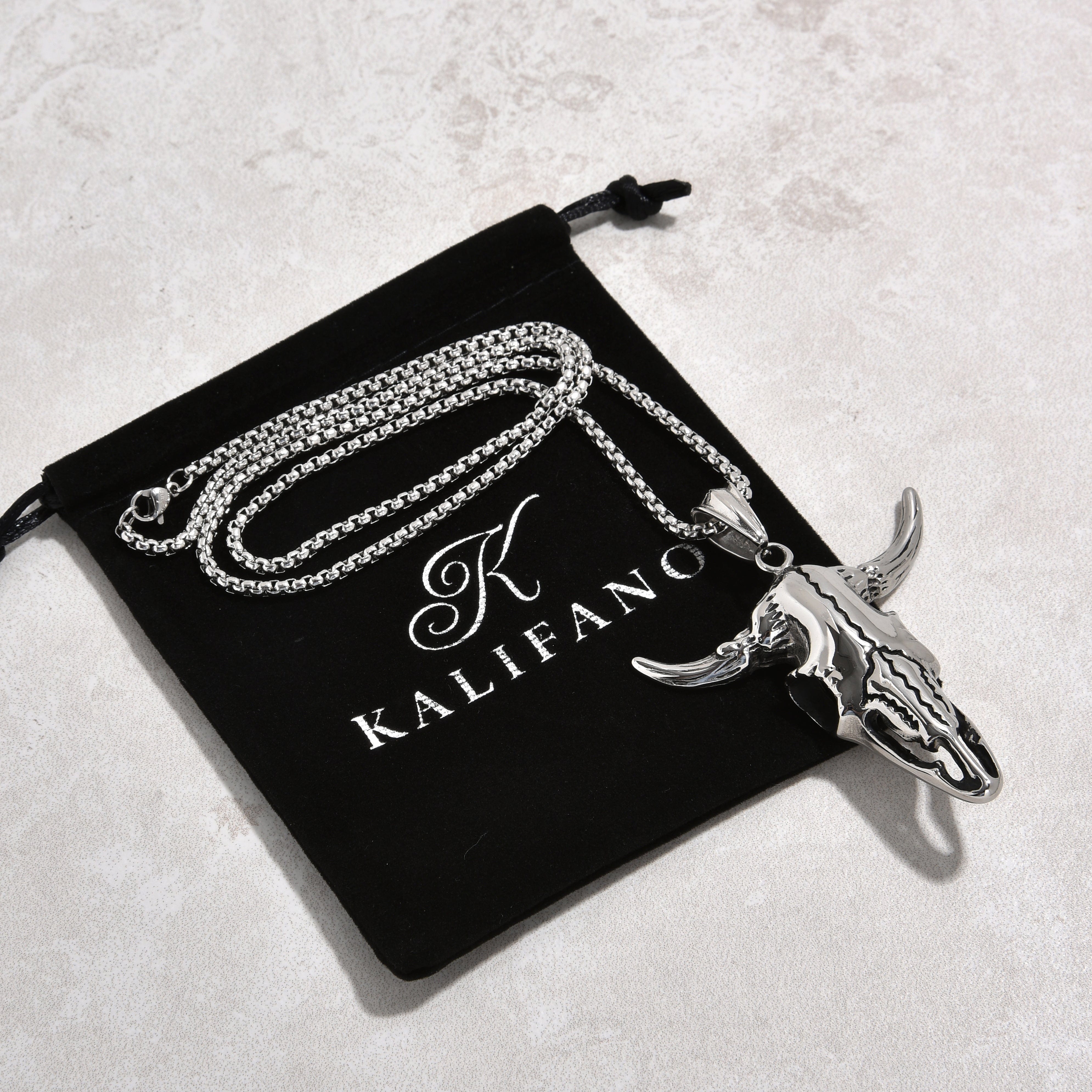 Kalifano Steel Hearts Jewelry Silver Large Bull Skull Steel Hearts Necklace SHN529-S