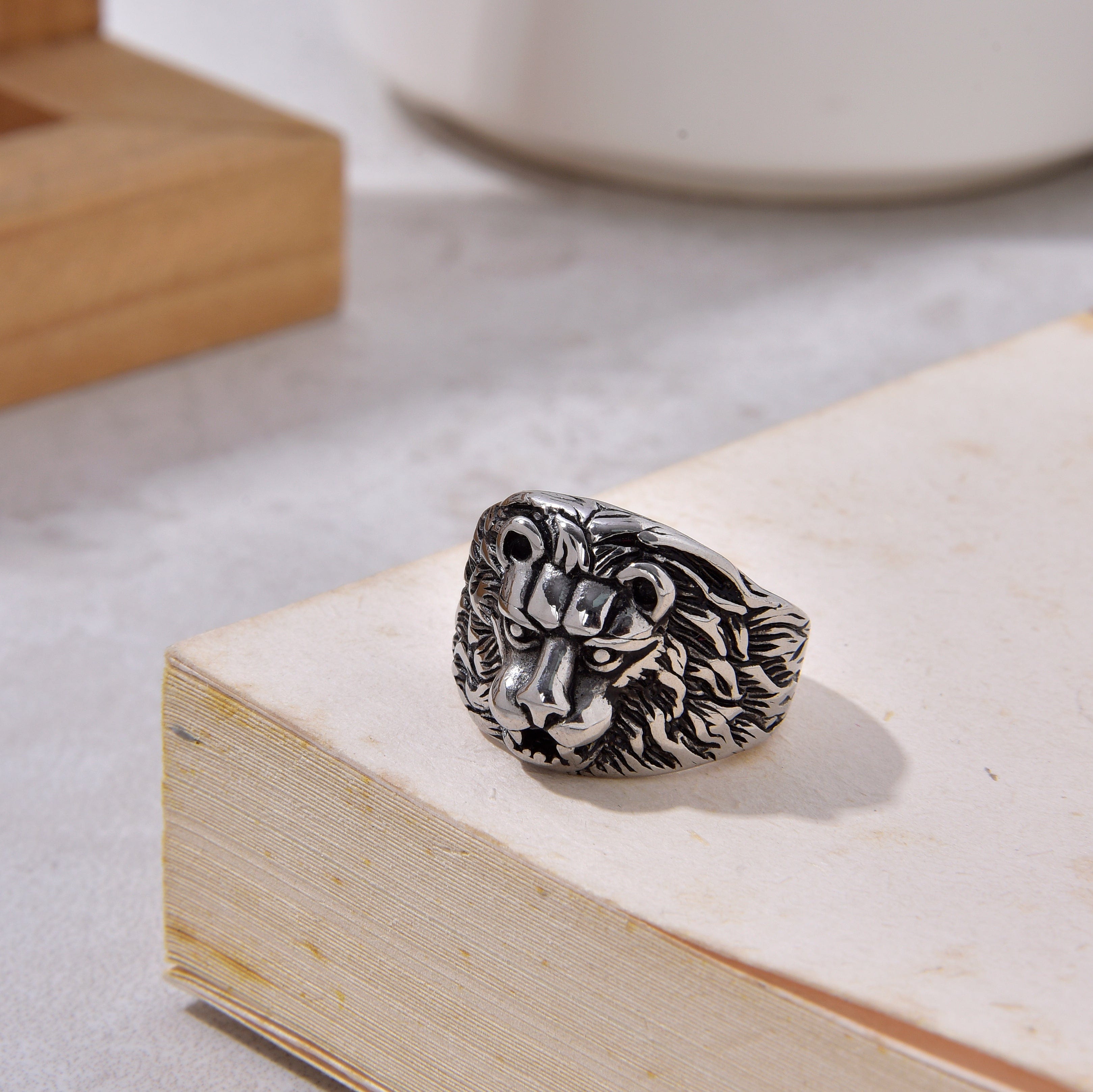 Kalifano Steel Hearts Jewelry Silver Lion Steel Hearts Ring