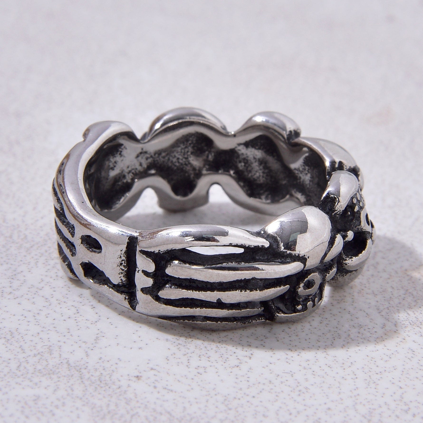 Kalifano Steel Hearts Jewelry Silver Punk hip-hop Skull Steel Hearts Ring