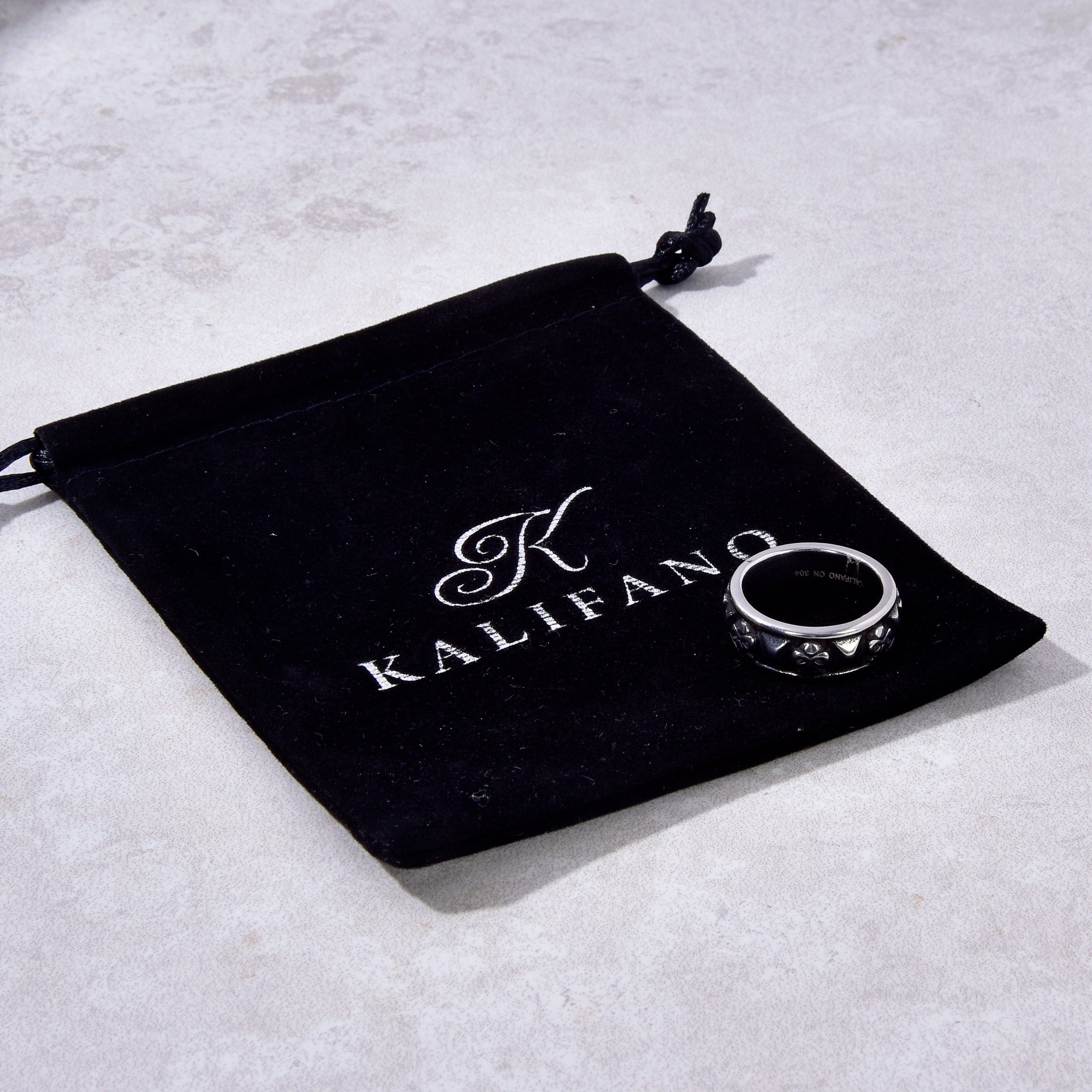 Kalifano Steel Hearts Jewelry Silver Punk Skull Steel Hearts Ring