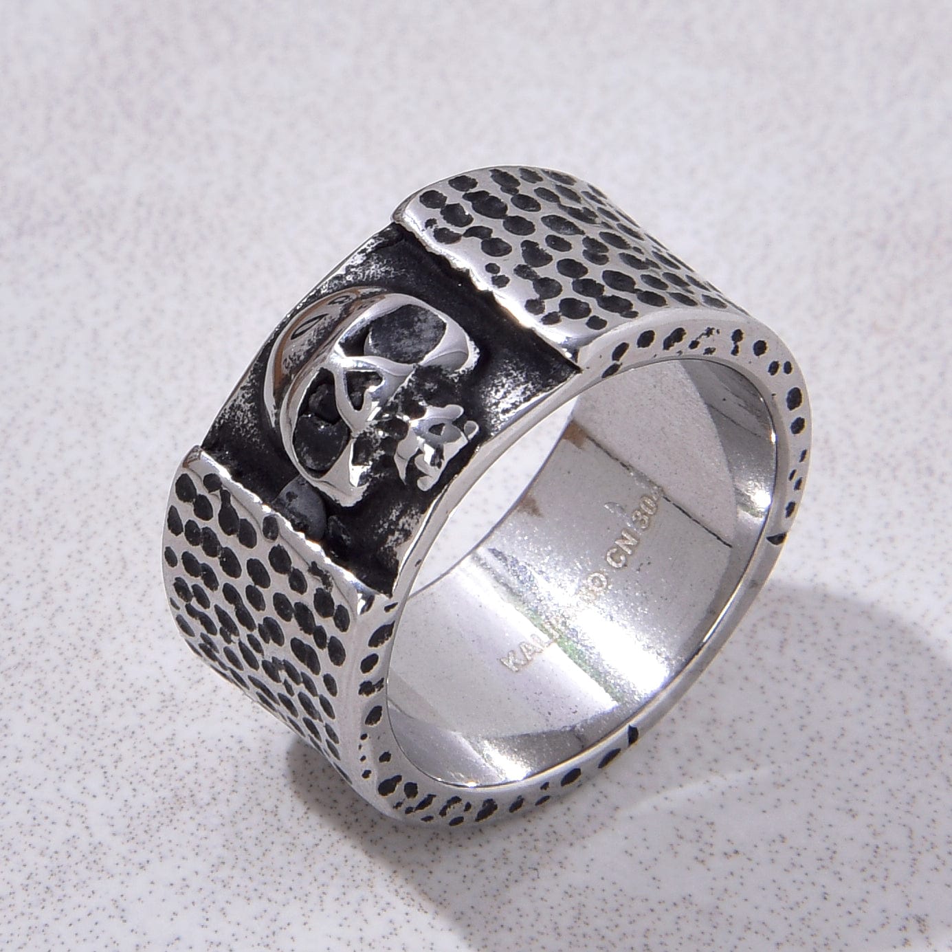 Kalifano Steel Hearts Jewelry Silver Skull Steel Hearts Ring