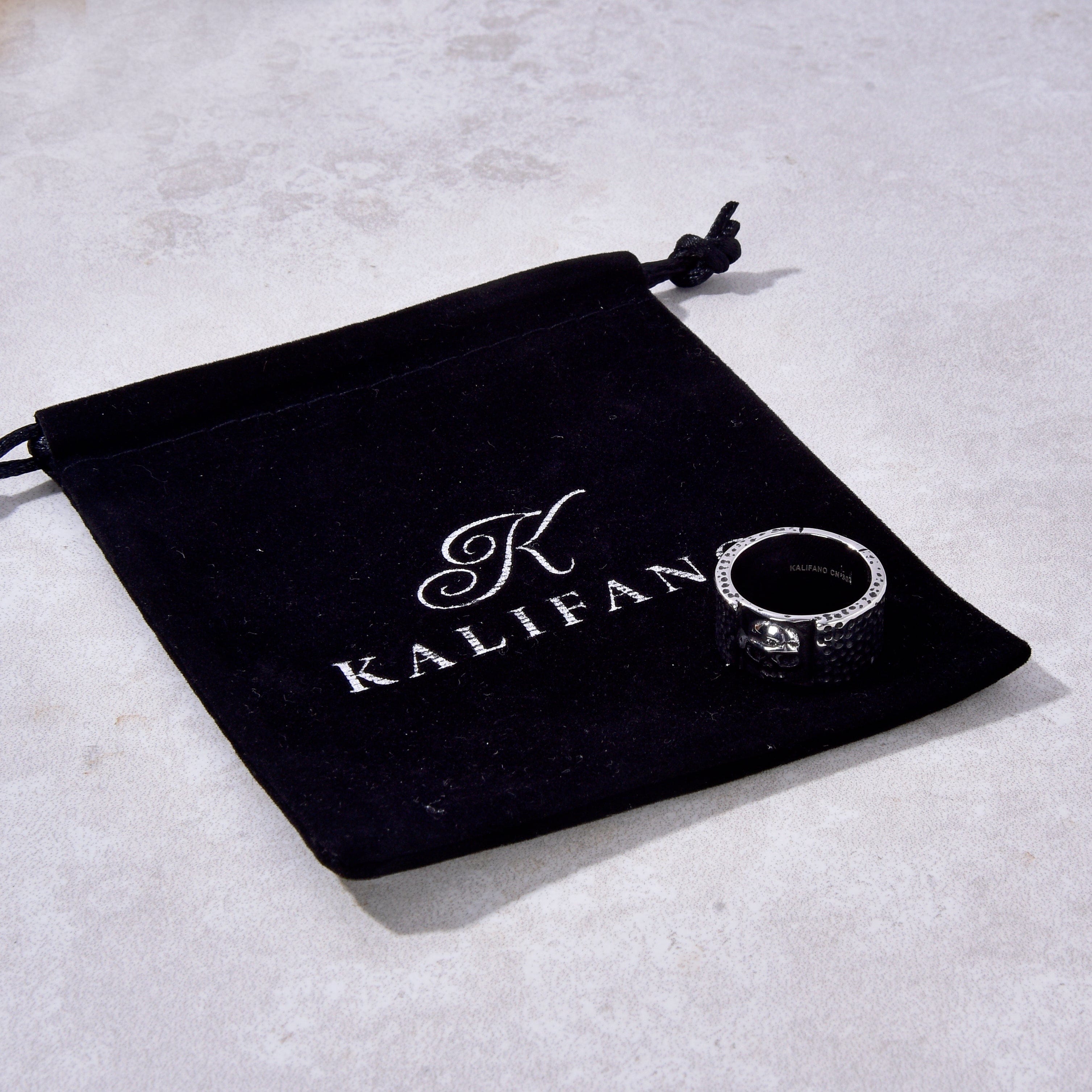 Kalifano Steel Hearts Jewelry Silver Skull Steel Hearts Ring
