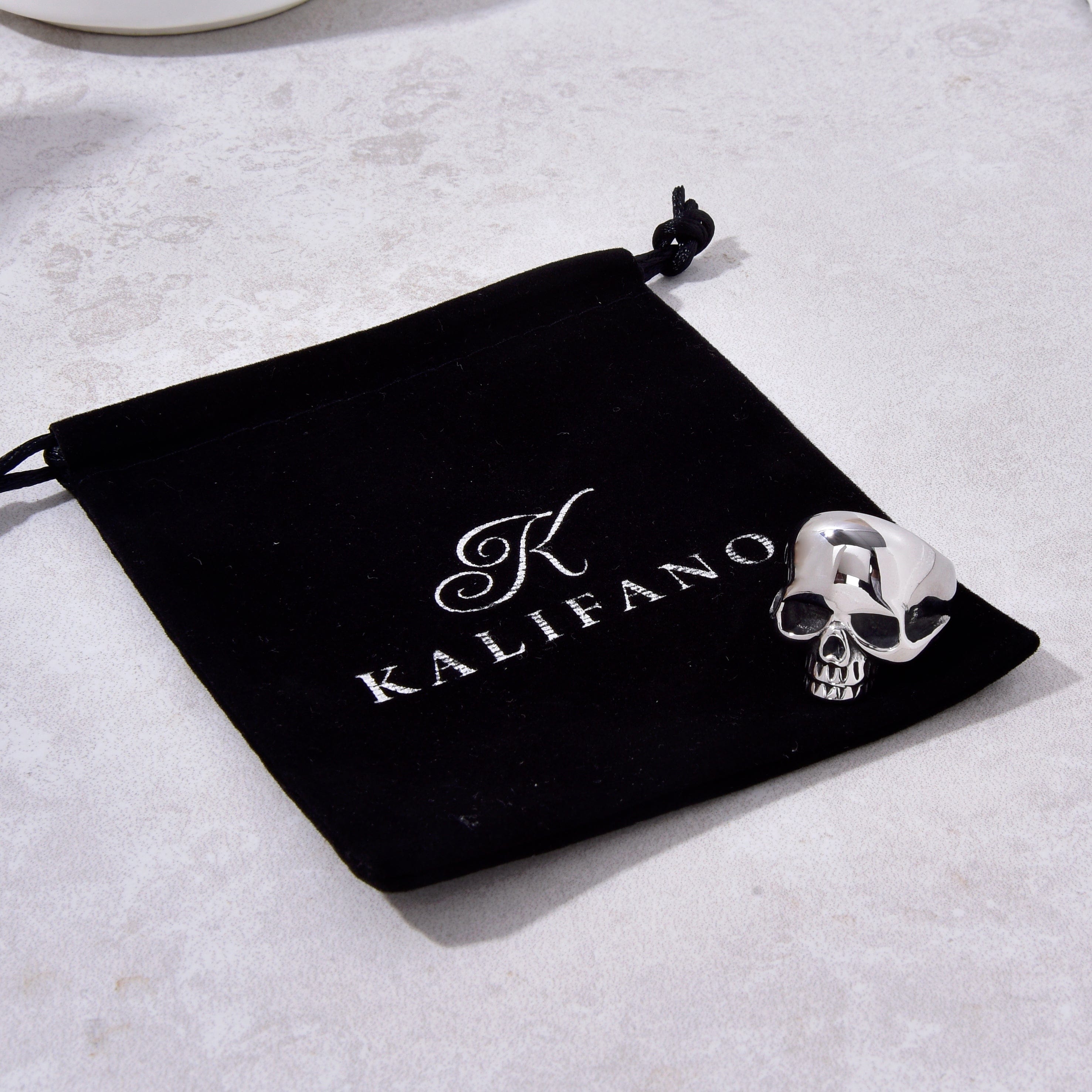 Kalifano Steel Hearts Jewelry Silver Skull Steel Hearts Ring