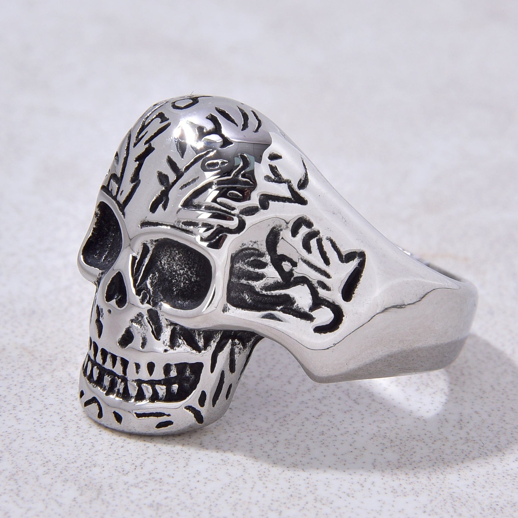 Kalifano Steel Hearts Jewelry Silver Skull Steel Hearts Ring