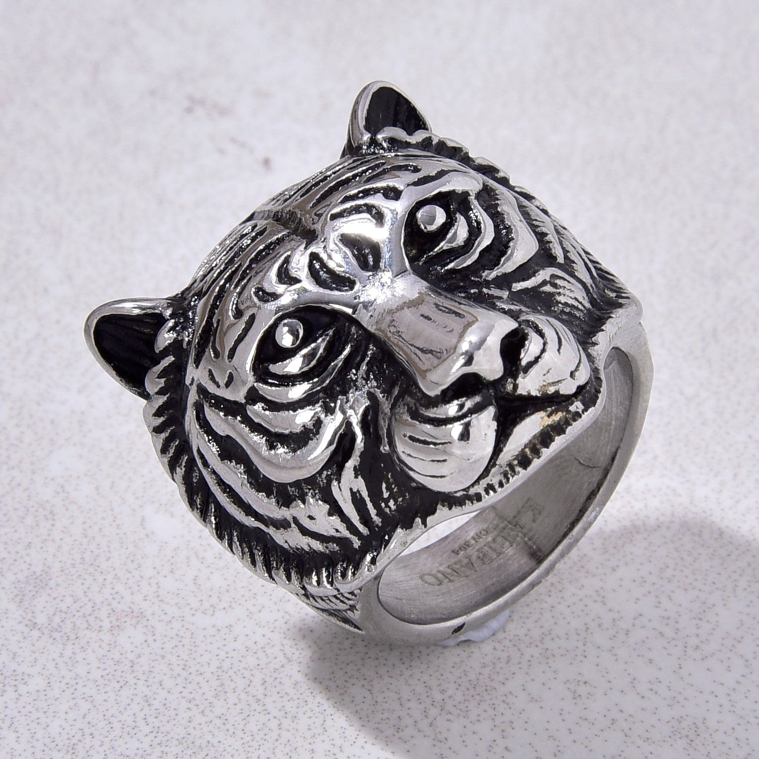 Kalifano Steel Hearts Jewelry Silver Tiger Steel Hearts Ring