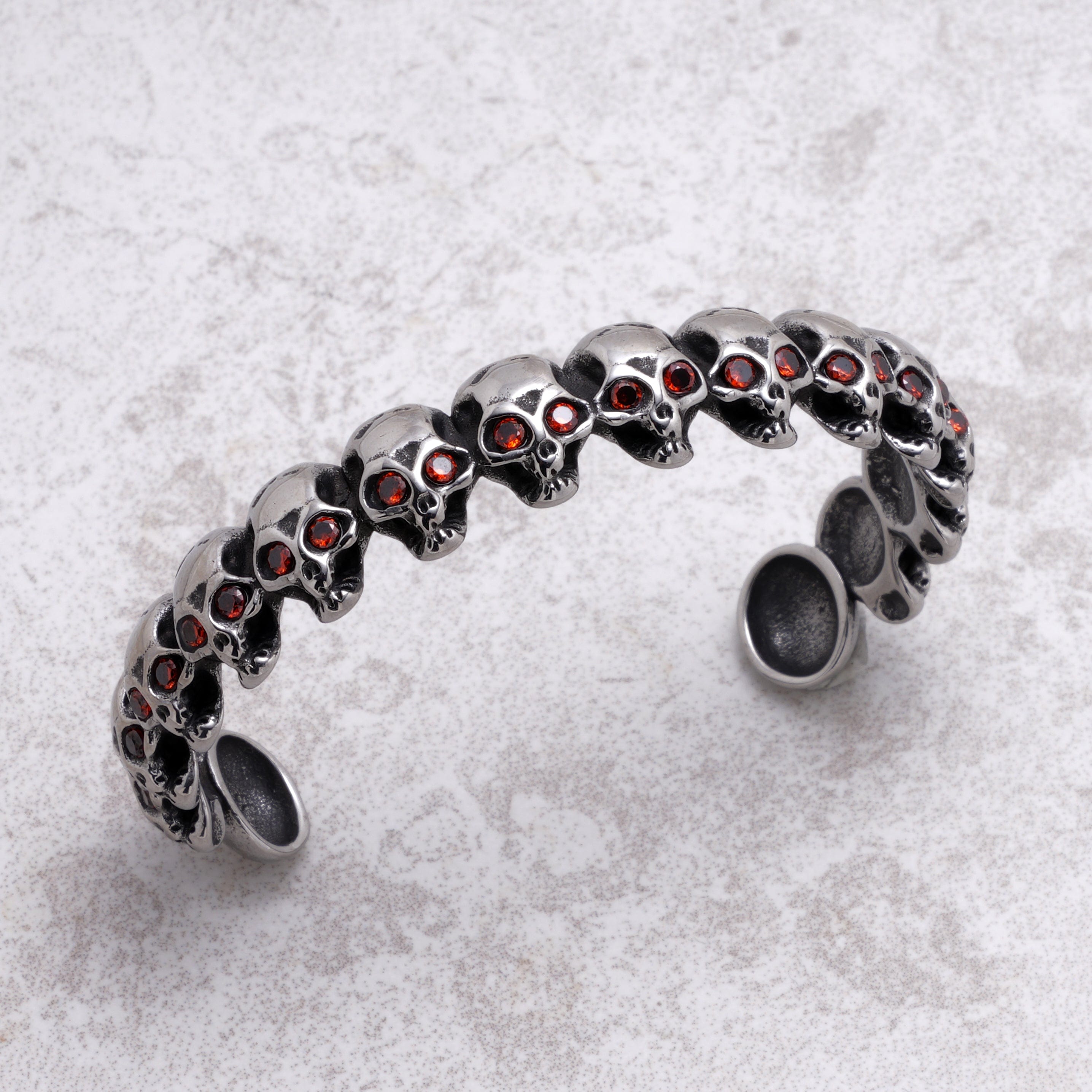 Kalifano Steel Hearts Jewelry Skull Master Steel Hearts Cuff SHC009-S