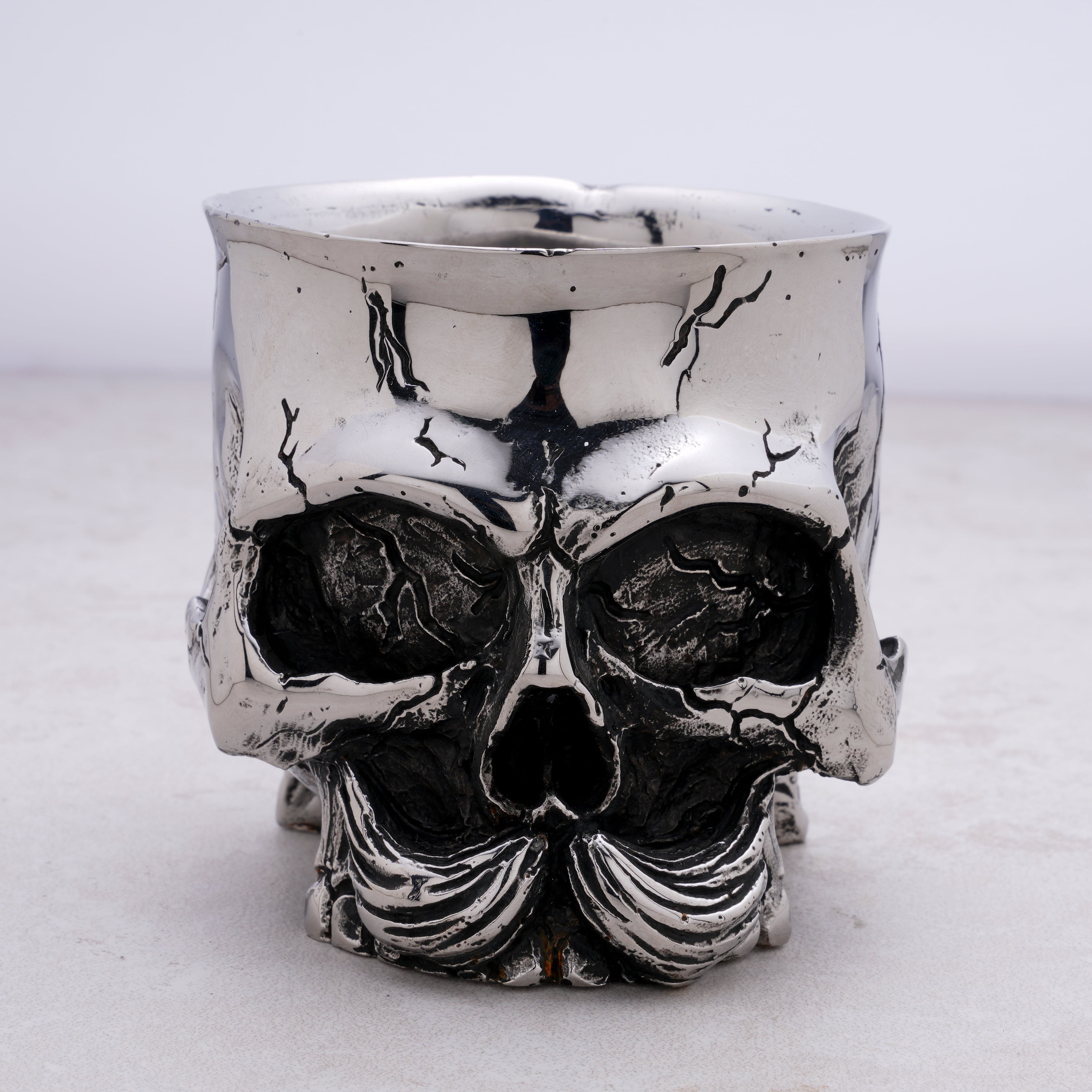Kalifano Steel Hearts Jewelry Stainless Steel Skull engraved Cup SHCUP