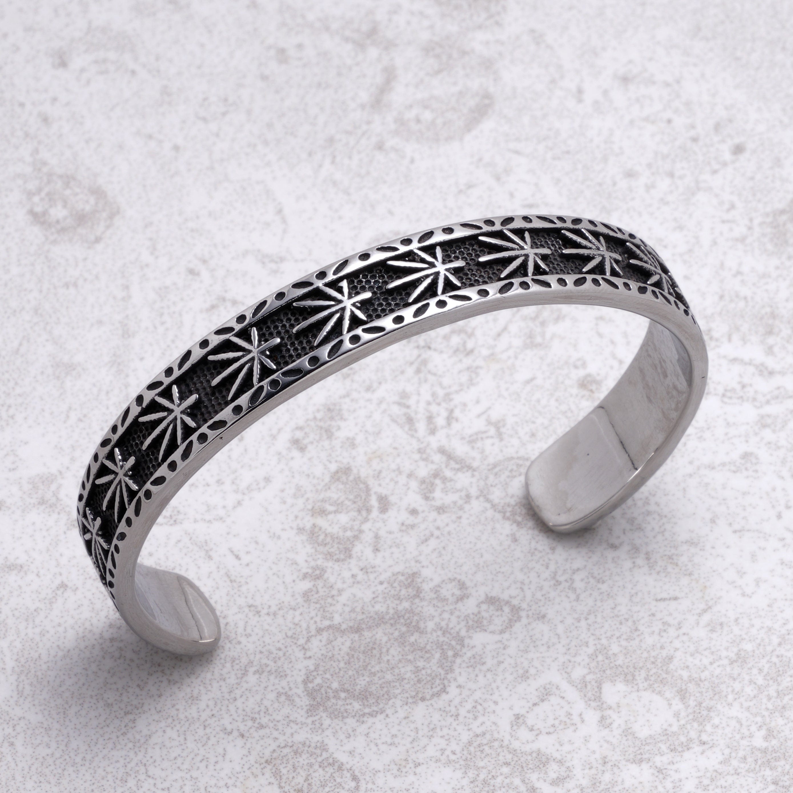 Kalifano Steel Hearts Jewelry Wild Vine Steel Hearts Cuff SHC005-S