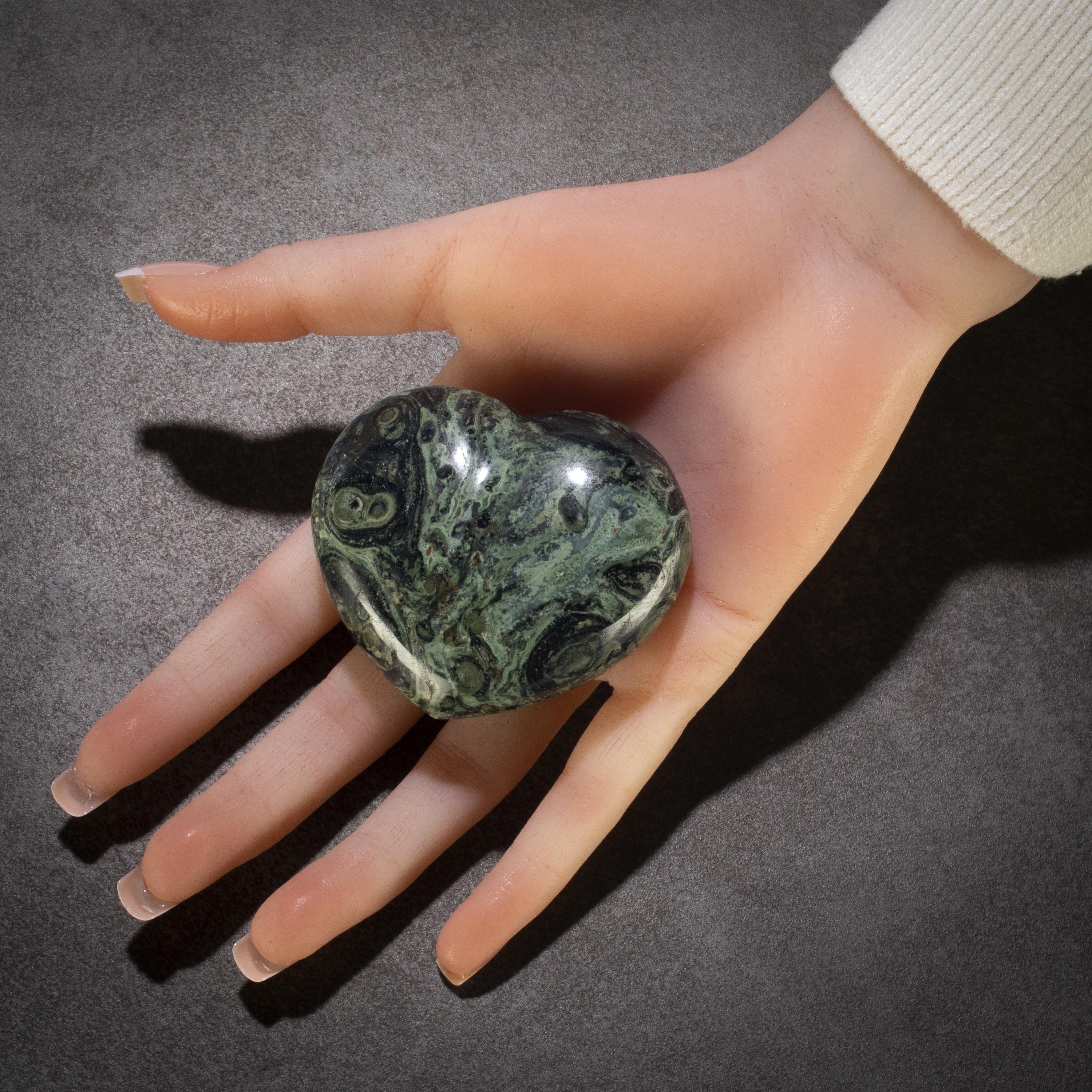 KALIFANO Crocodile Jasper Crocodile Jasper Gemstone Heart Carving 160g / 3in. GH200-CJ