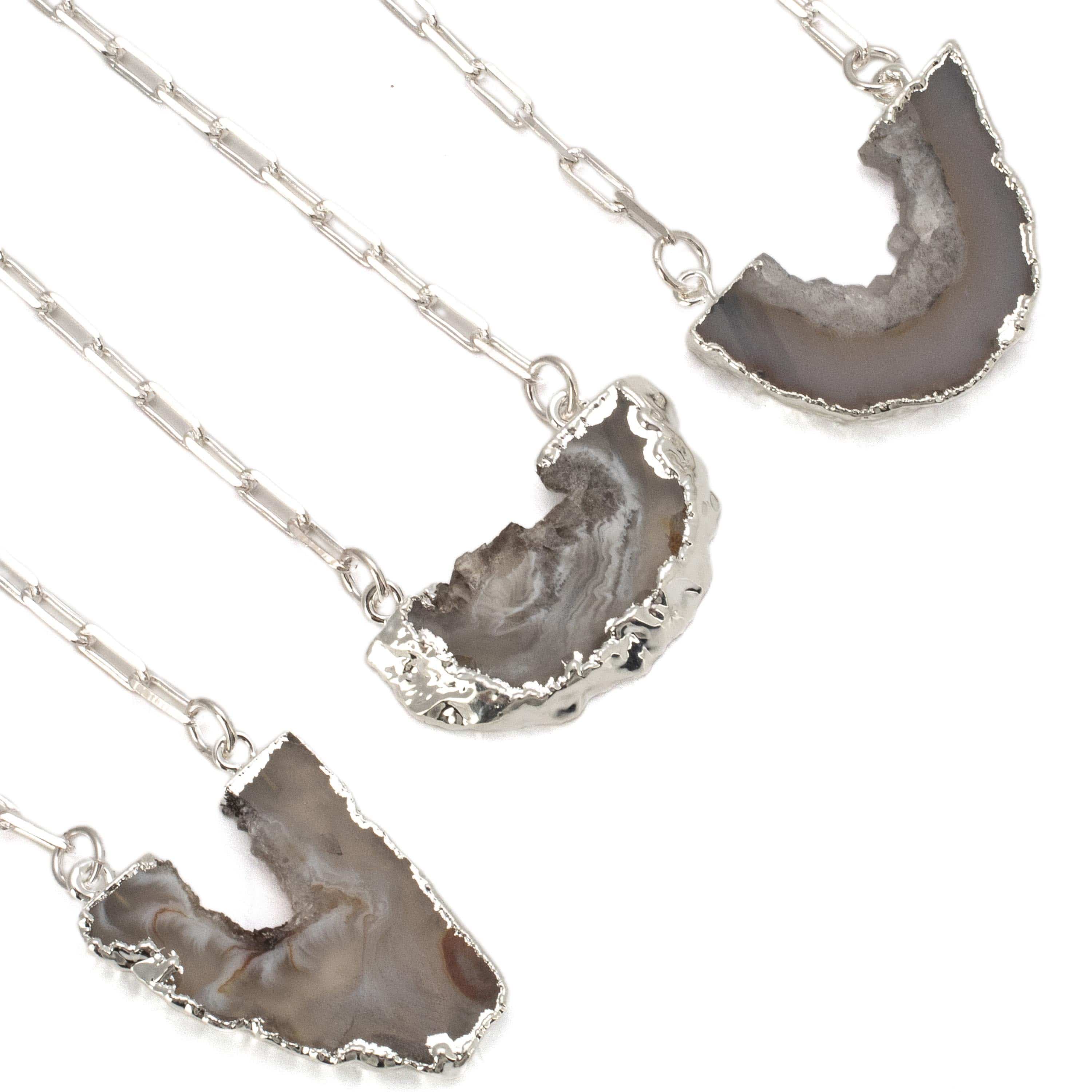 Kalifano Crystal Jewelry Agate Geode Slice Necklace CJN-2029-AG