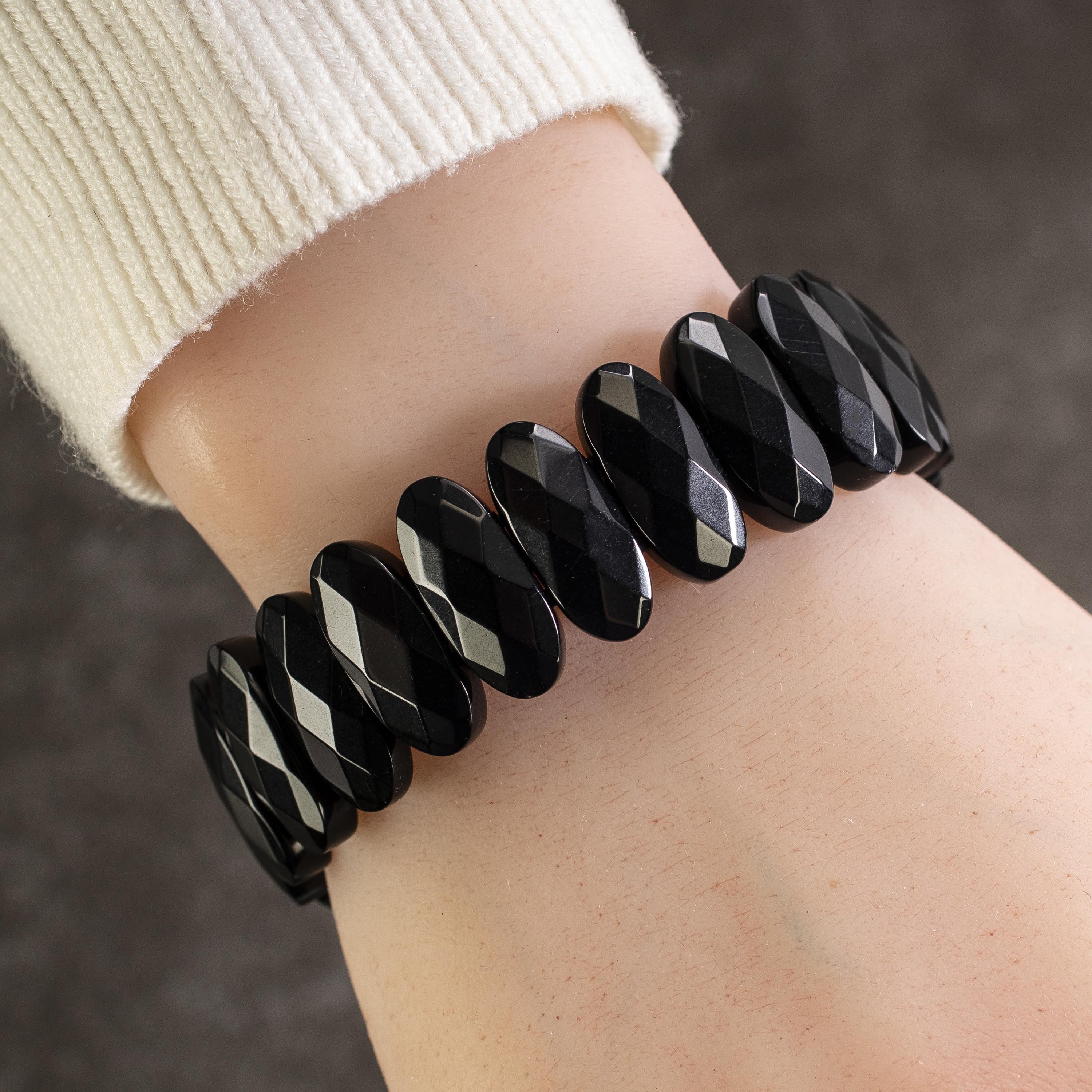 Kalifano Gemstone Bracelets Black Agate Elastic Gemstone Bracelet RED-BGP-006
