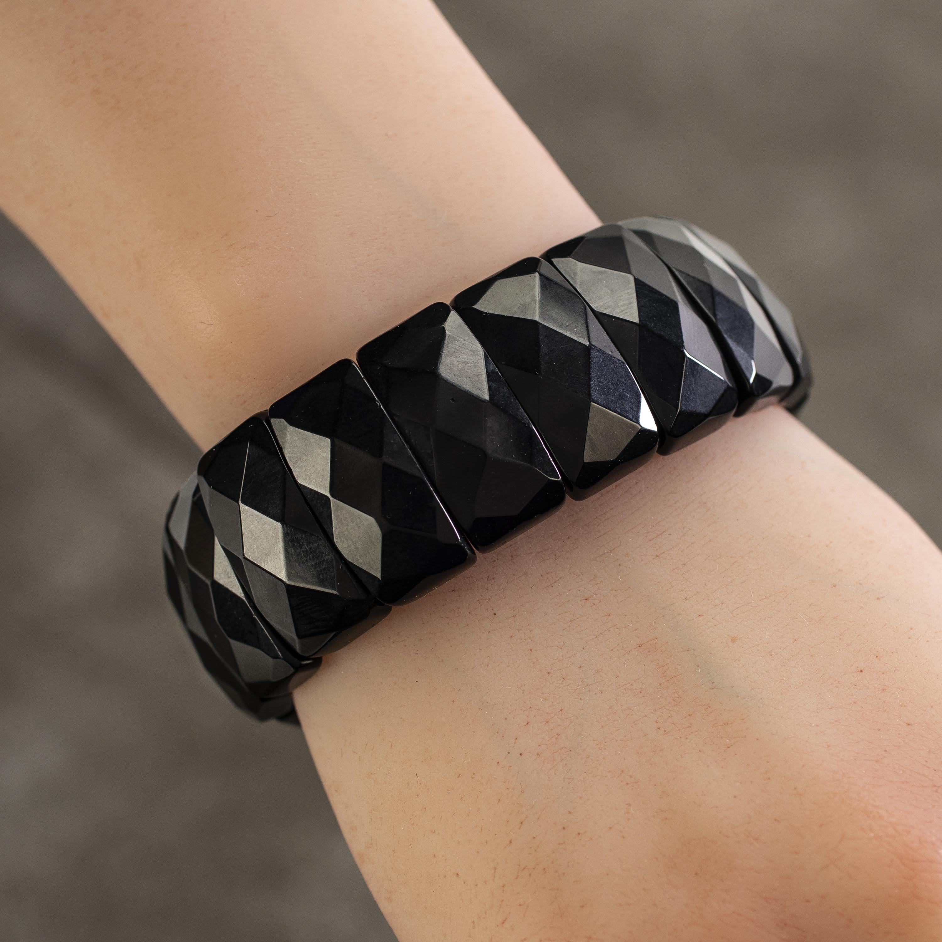 Kalifano Gemstone Bracelets Faceted Black Agate Elastic Gemstone Bracelet RED-BGP-007