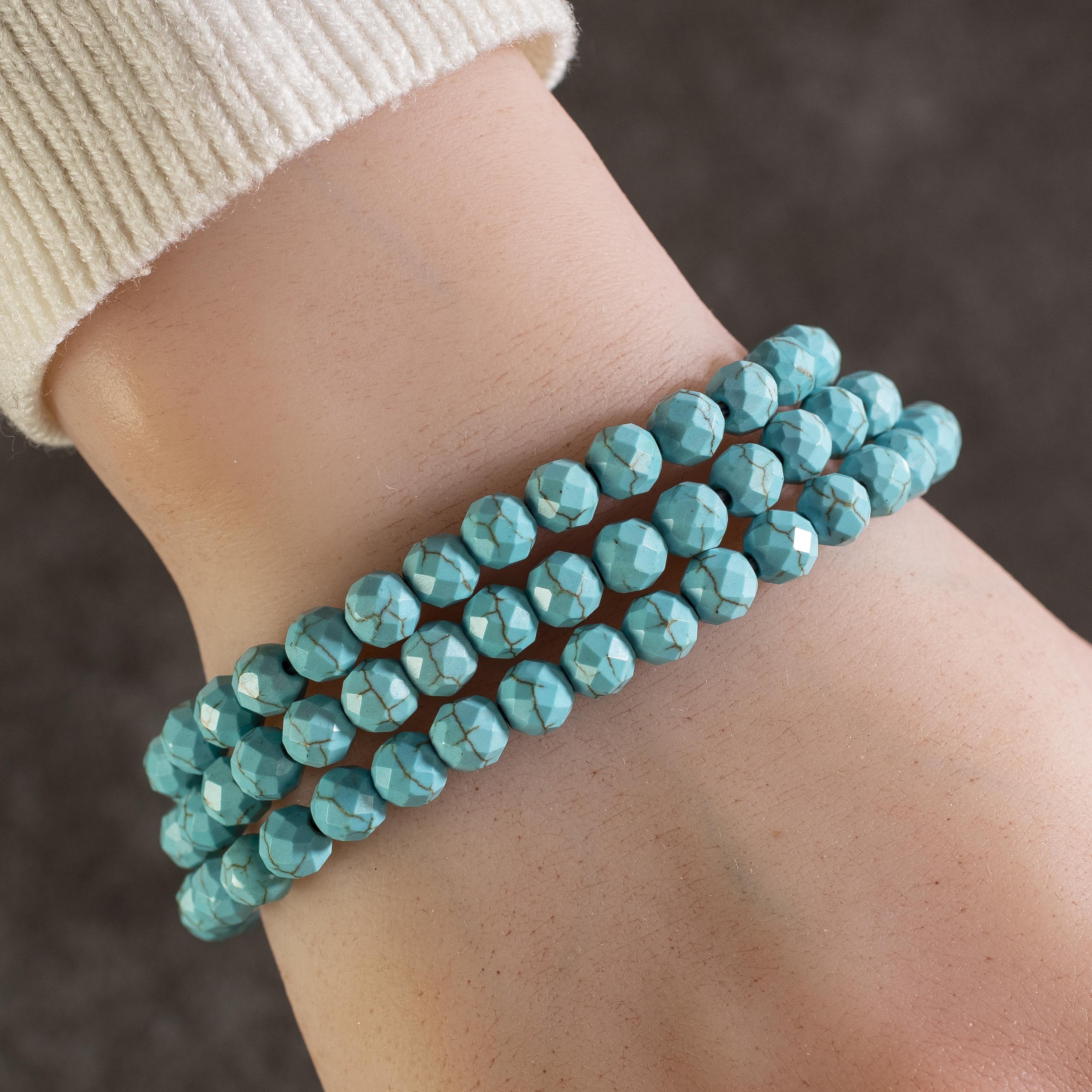 Kalifano Gemstone Bracelets Faceted Howlite Turquoise 6mm Gemstone Bead Triple Wrap Elastic Bracelet WHITE-BGI3-007