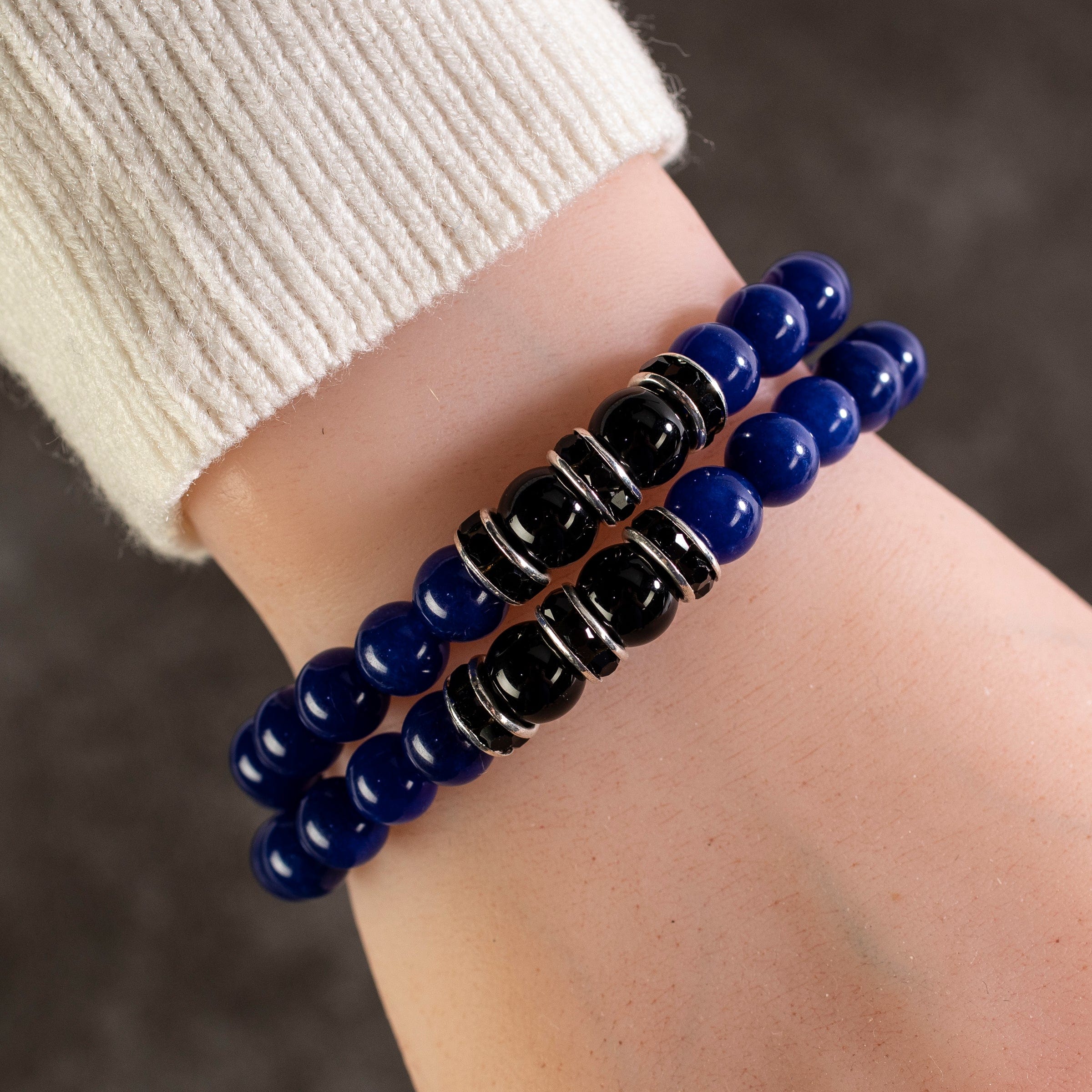Kalifano Gemstone Bracelets Lapis 8mm Beads with Black Agate and Black & Silver Accent Beads Double Wrap Elastic Gemstone Bracelet WHITE-BGI2-013