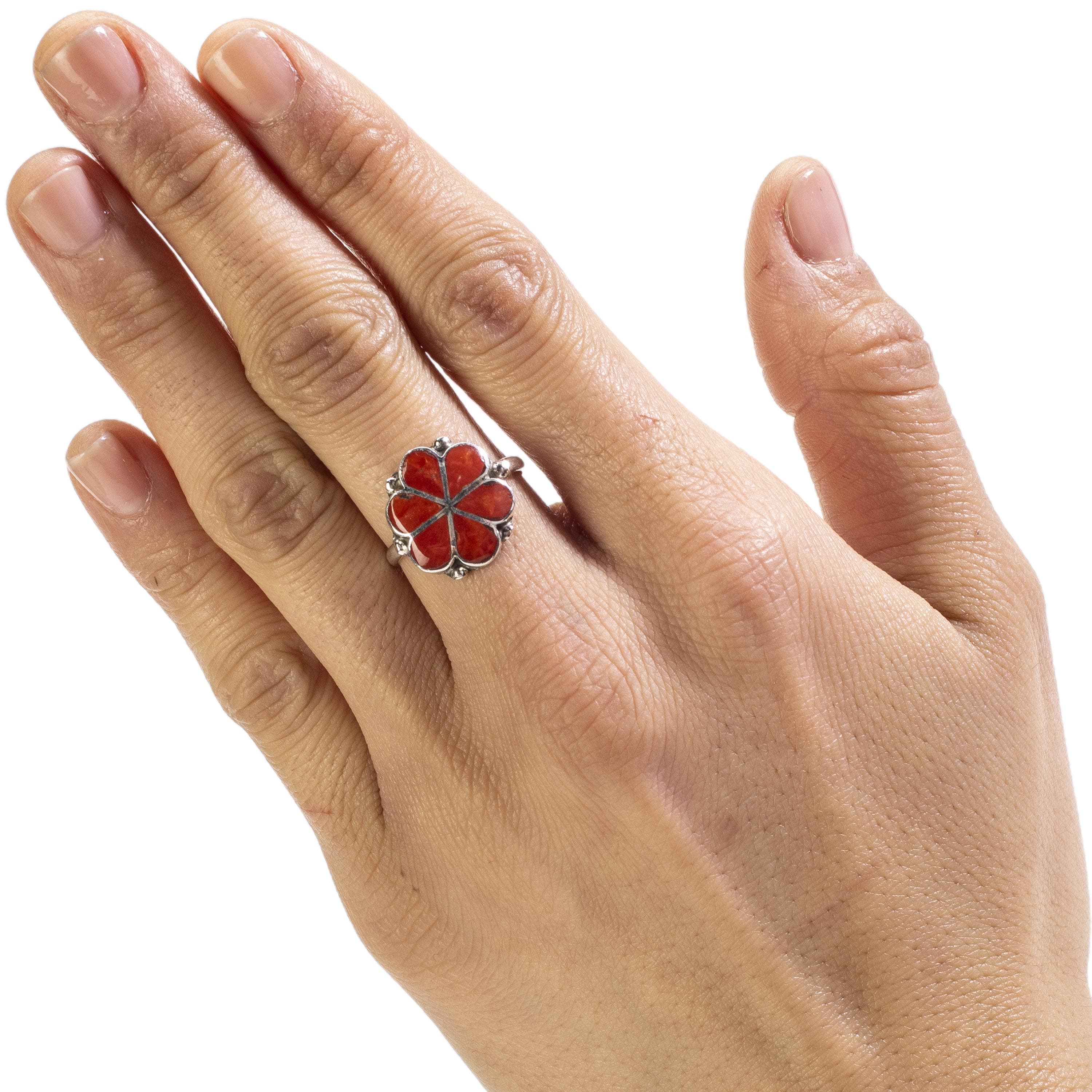 Kalifano Native American Jewelry 6.5 Bernadette Hattie Zuni Coral Flower Inlay USA Native American Made 925 Sterling Silver Ring NAR250.008.65