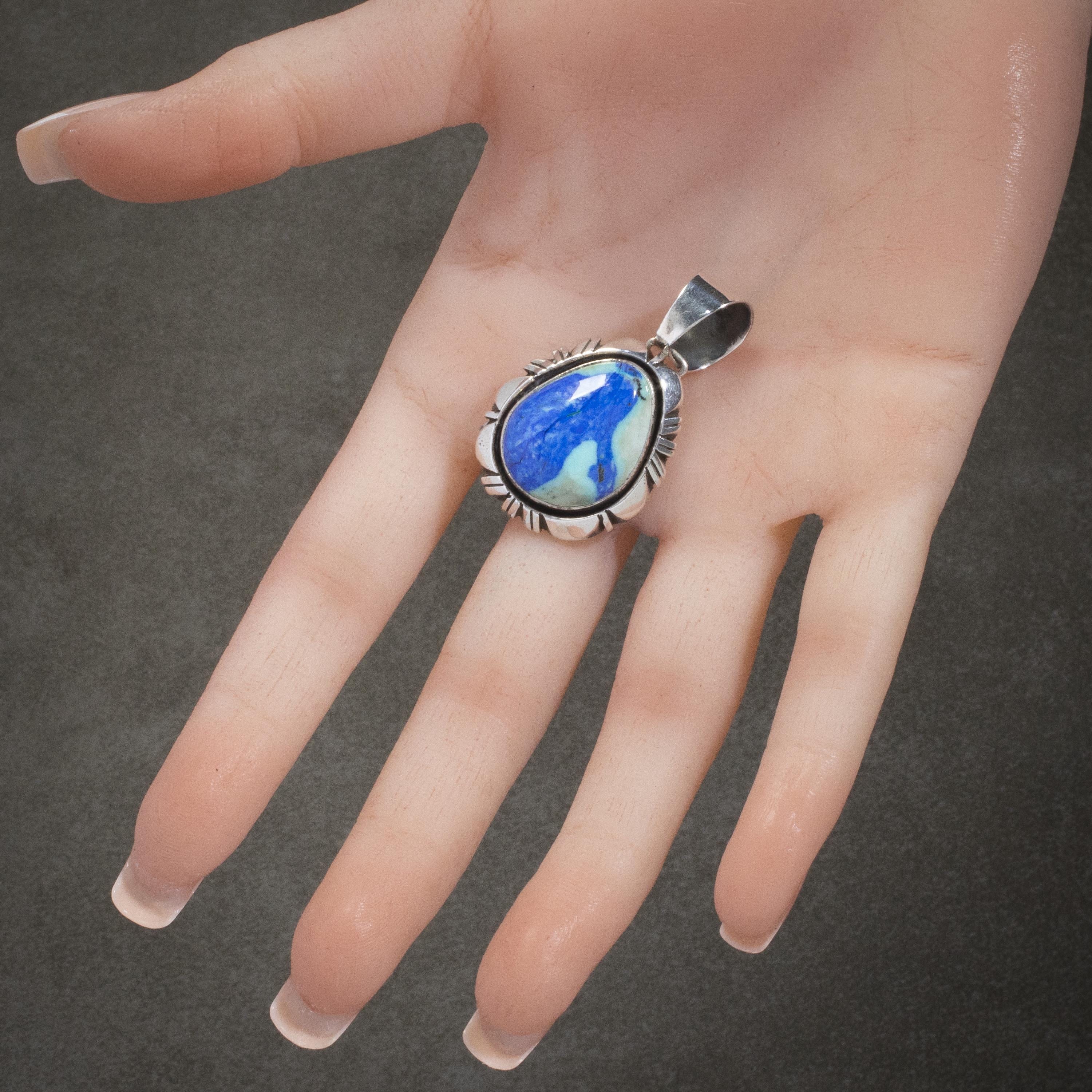 Kalifano Native American Jewelry Eddie Secatero Navajo Agerite USA Native American Made 925 Sterling Silver Pendant NAN600.021