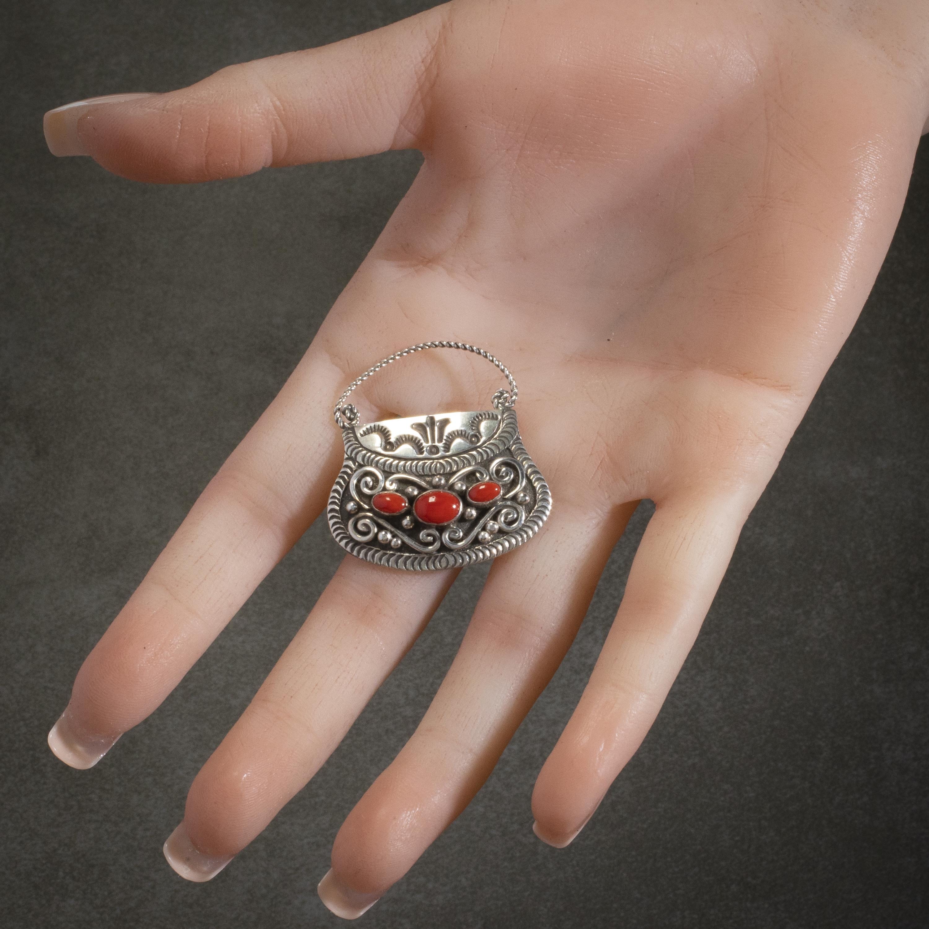 Kalifano Native American Jewelry Lee Charley Navajo Coral USA Native American Made 925 Sterling Silver Purse Pin NAP700.001