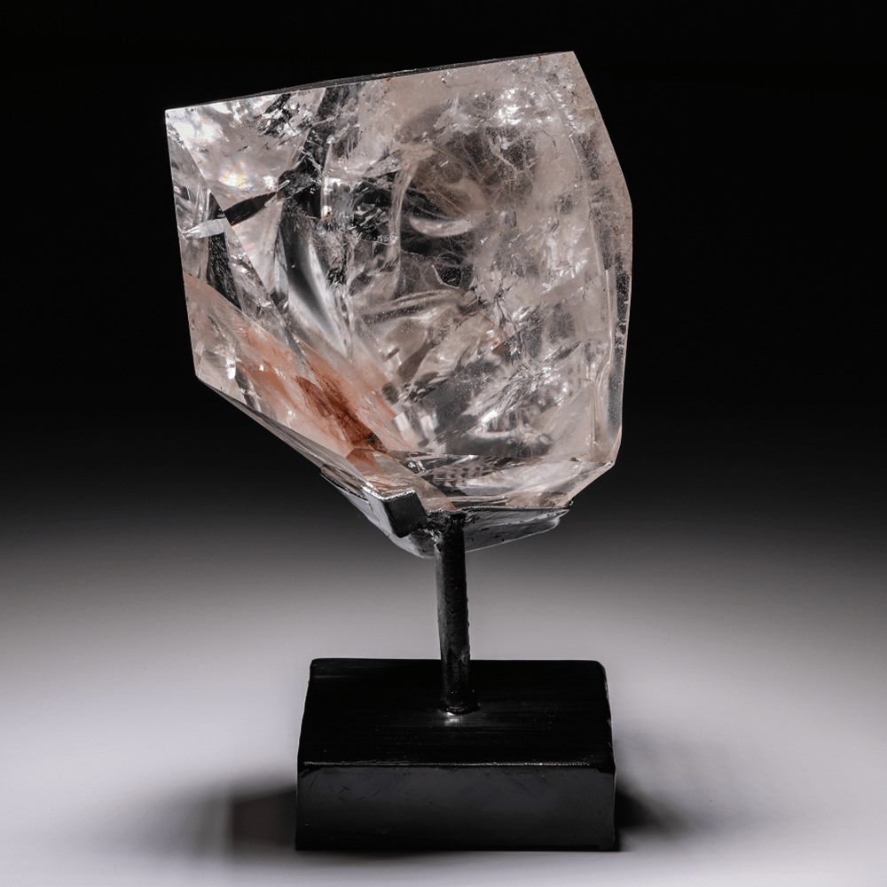 Kalifano One of a kind CARV18000.007 - Skull Prism, Quartz + Chlorite CarvingBrazil - 2,630 gramsCustom Base CARV18000.007